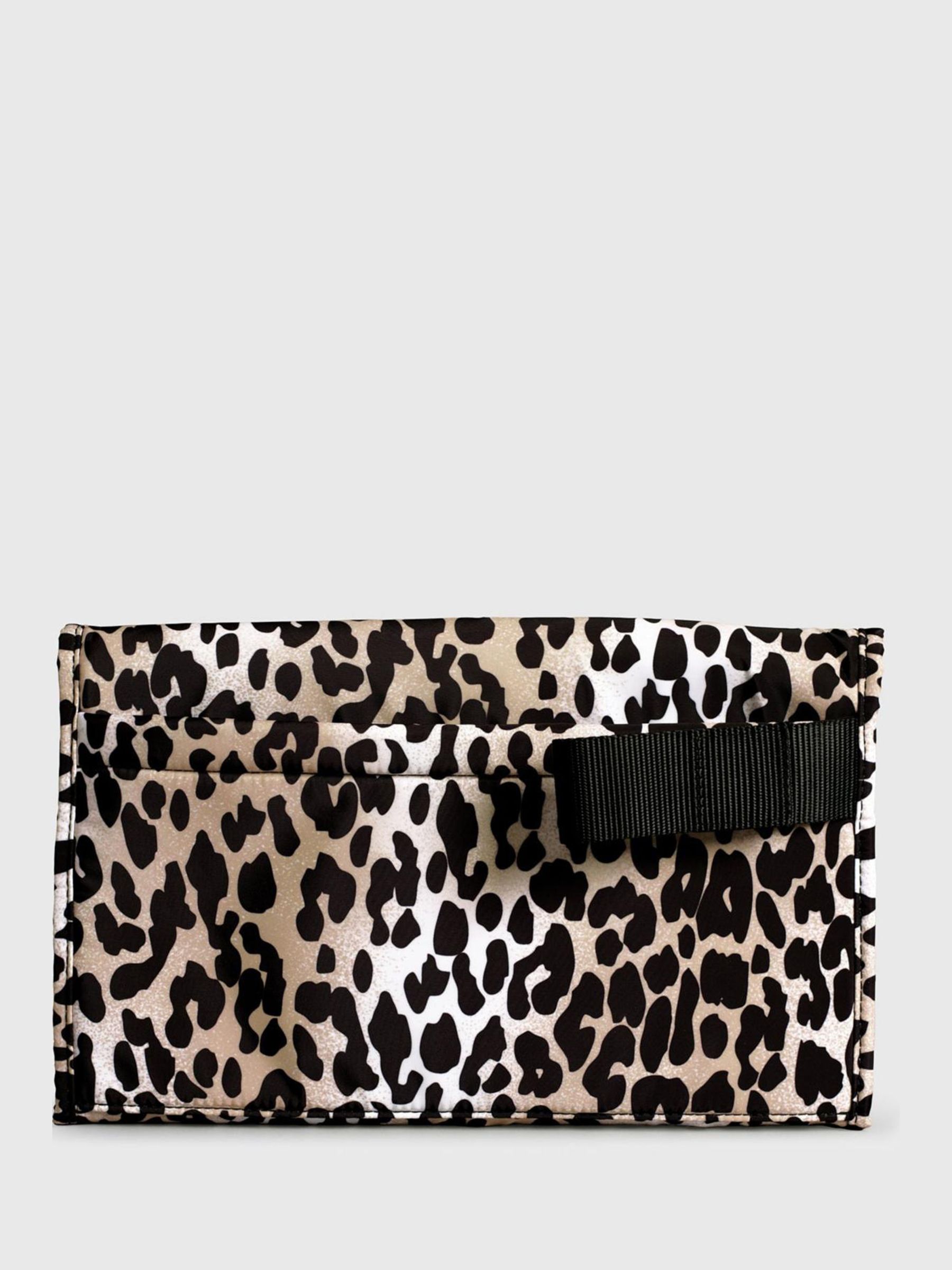 Finnson Leopard Oslo Travel Changing Mat - Image 2 of 6 Finnson Leopard Oslo Travel Changing Mat - Image 2 of 6
