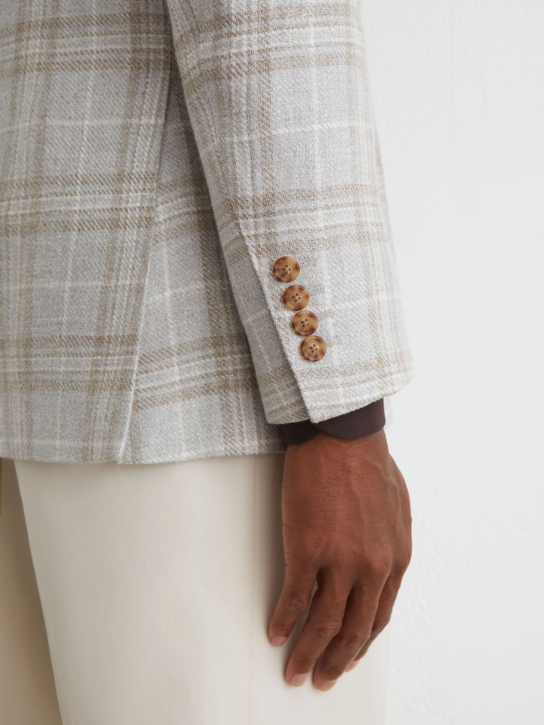 Classic Fit Atelier Hemp-Wool Check Single-Breasted Blazer in Soft Grey - Image 4 of 8