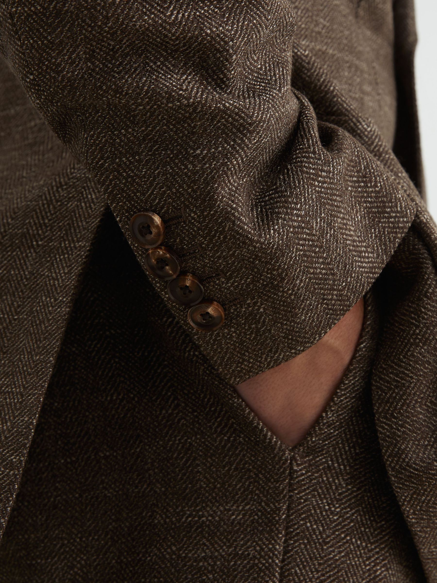 Wool-Blend Double-Breasted Herringbone Blazer Classic-Fit in Brown - Image 3 of 8