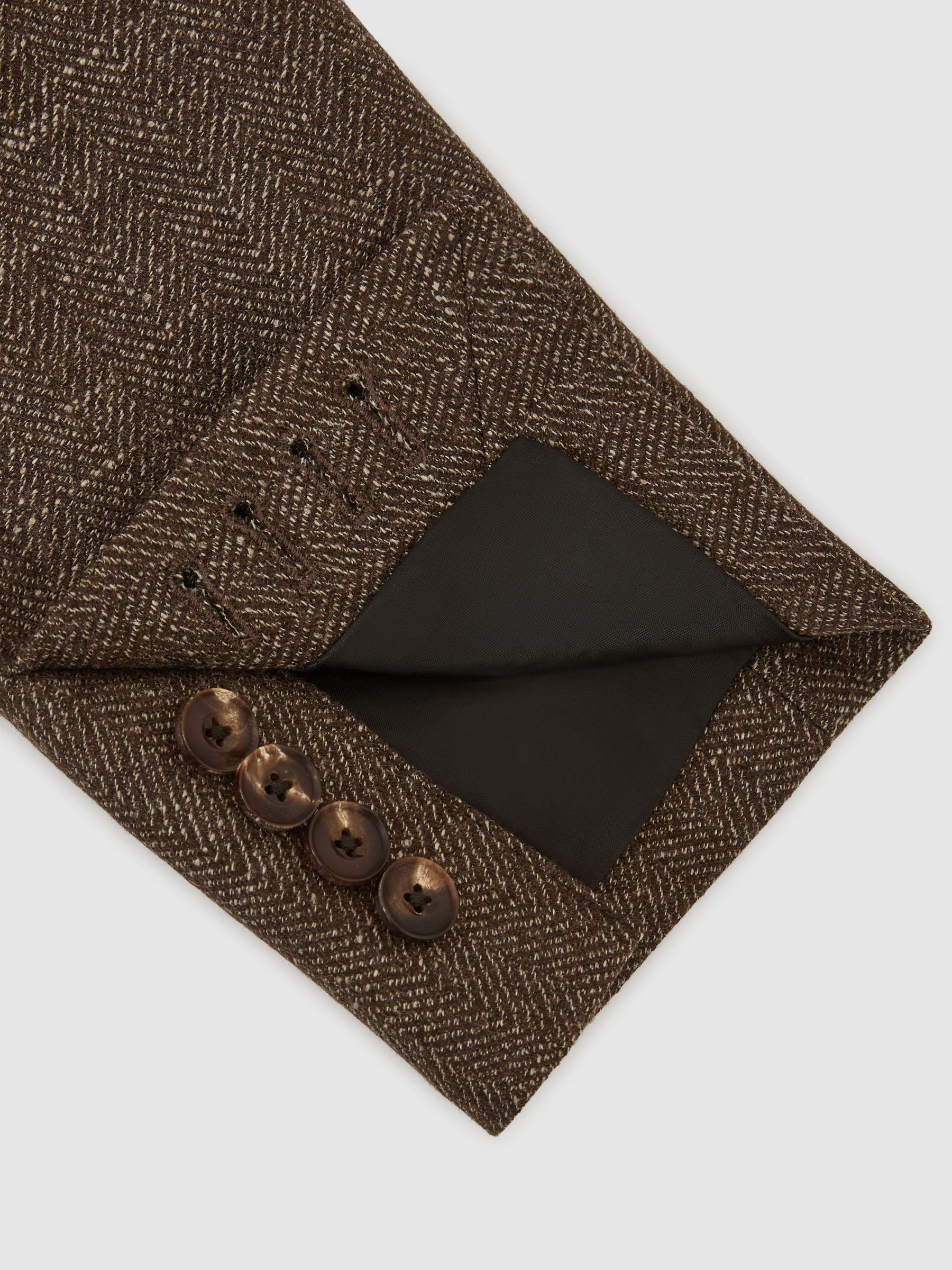 Wool-Blend Double-Breasted Herringbone Blazer Classic-Fit in Brown - Image 7 of 8