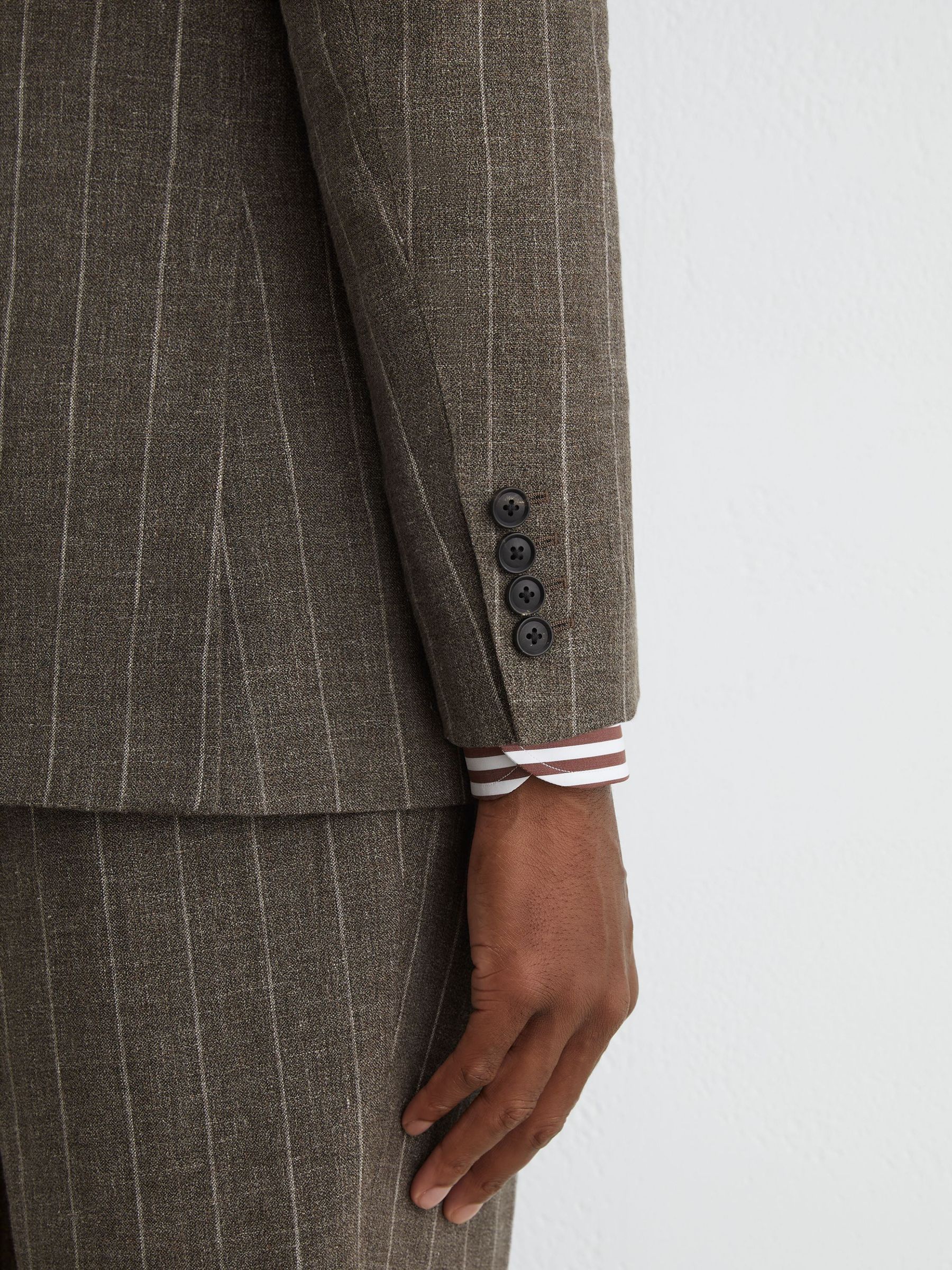 Atelier Linen-Cotton Pinstripe Double-Breasted Classic-Fit Brown Blazer in Brown - Image 4 of 9