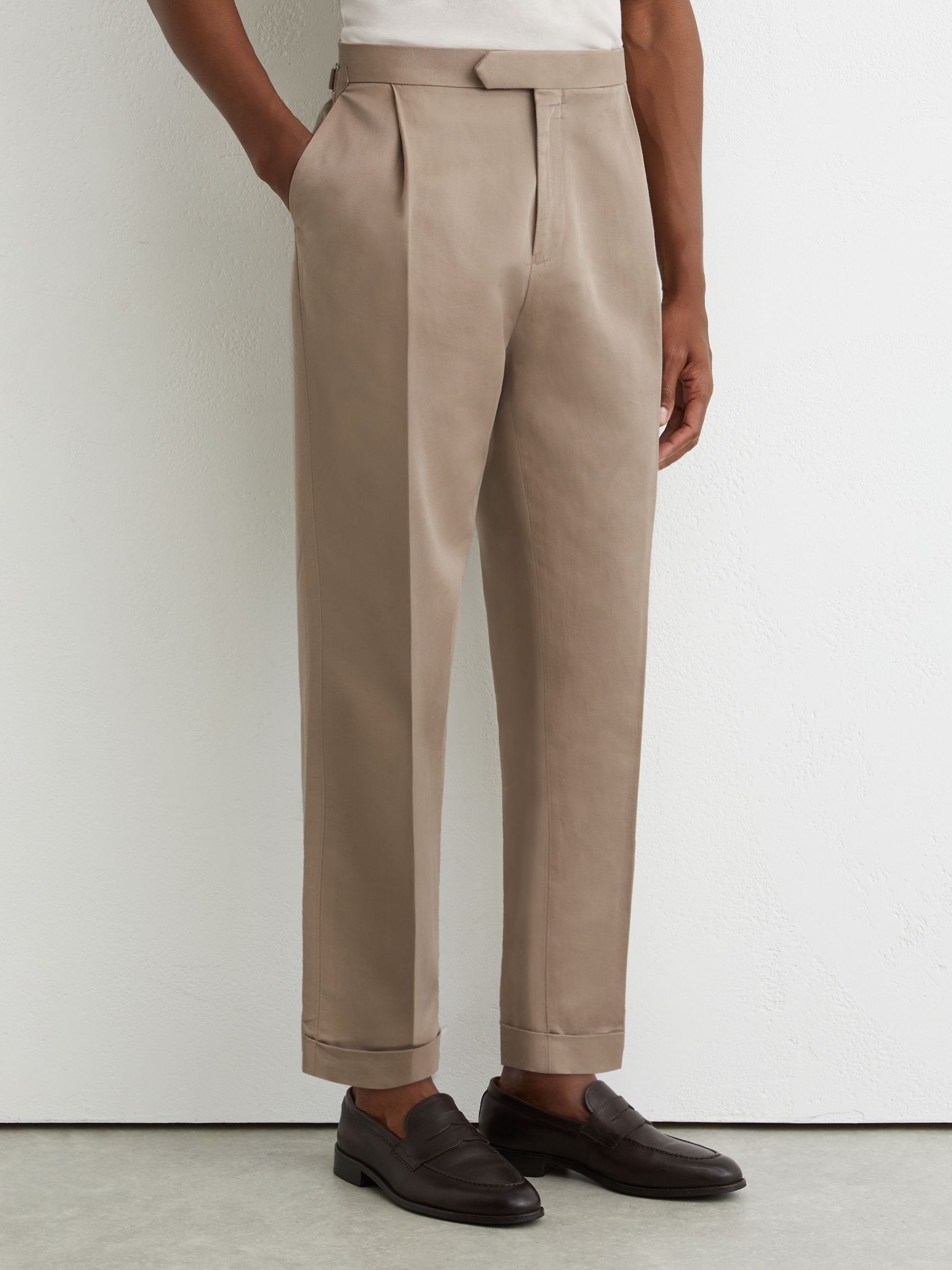 Linen-Blend Side-Adjuster Tapered Trousers in Taupe Grey - Image 3 of 7