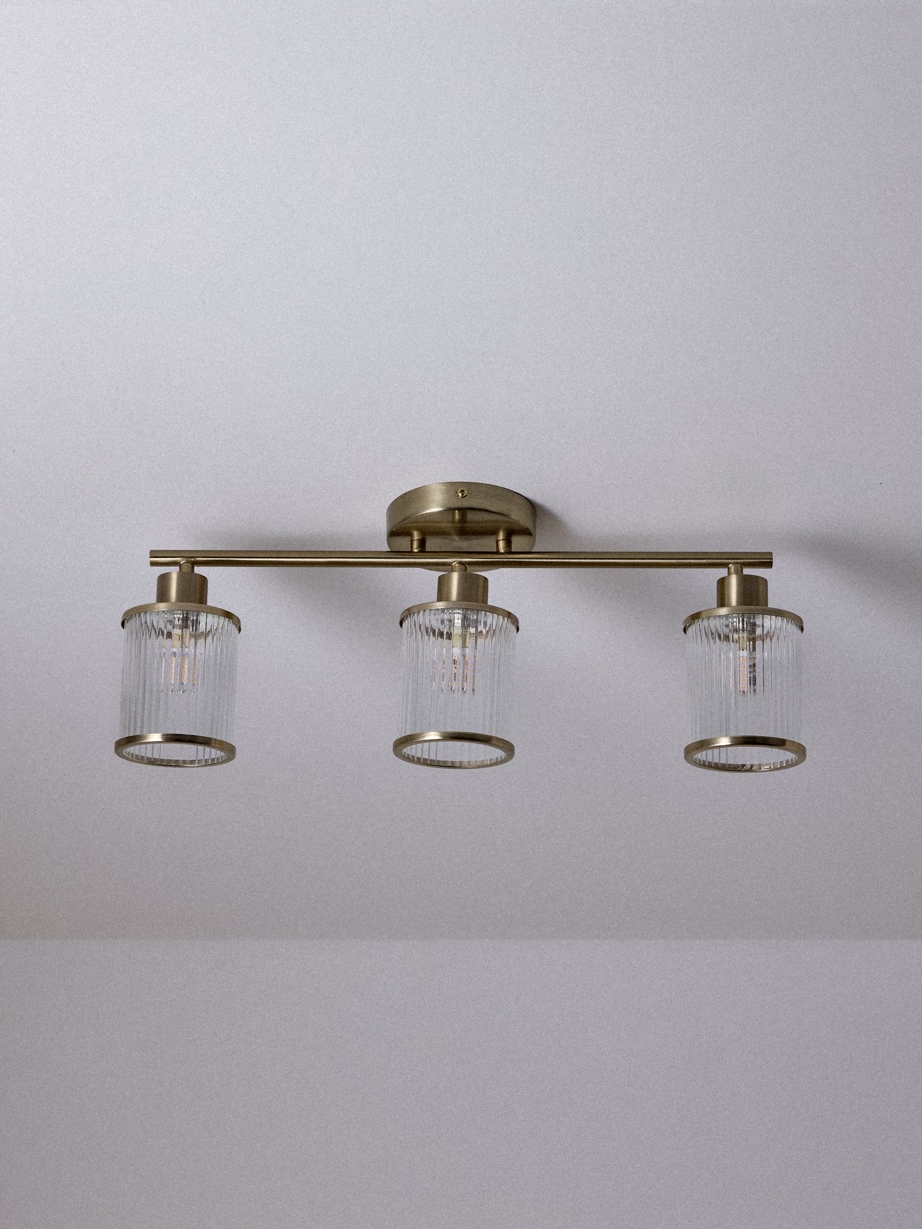 The Set 2 Pack Brass Ribbed Glass 3 Light Spotlight Ceiling Lights - Image 6 of 8