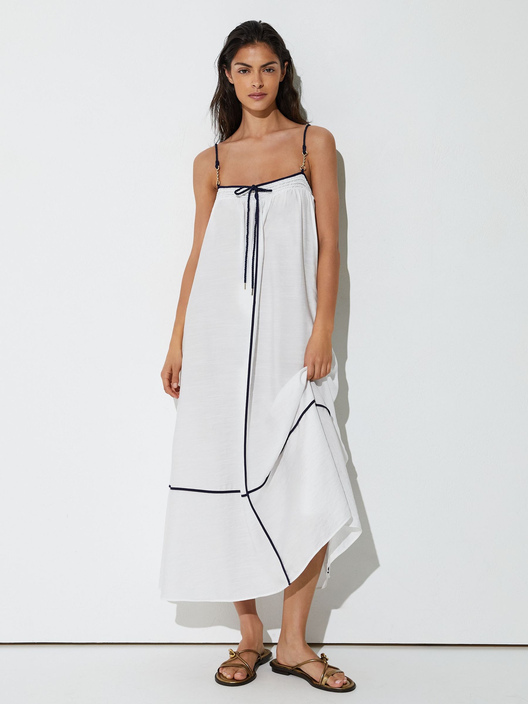 Tipped Tie-Detail Midi Beach Dress in Ivory/Navy - Image 4 de 6