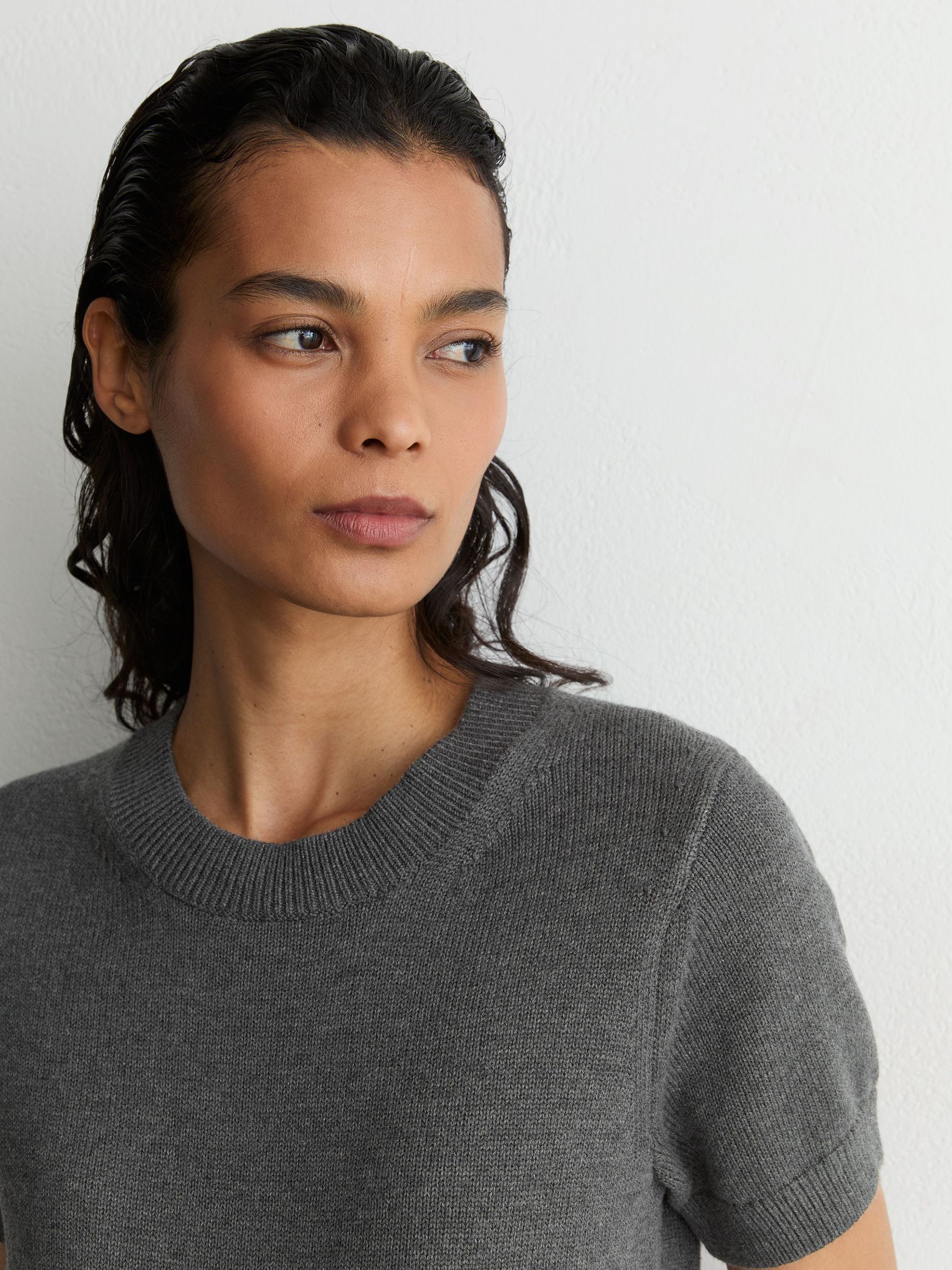 Cotton and Wool Short-Sleeve Knit Top in Grey - Image 4 of 6