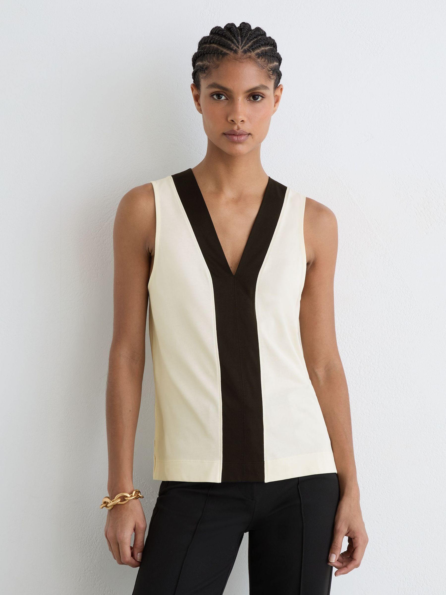 Colour-Block V-Neck Shell Top in Ivory/Black - Image 5 of 6