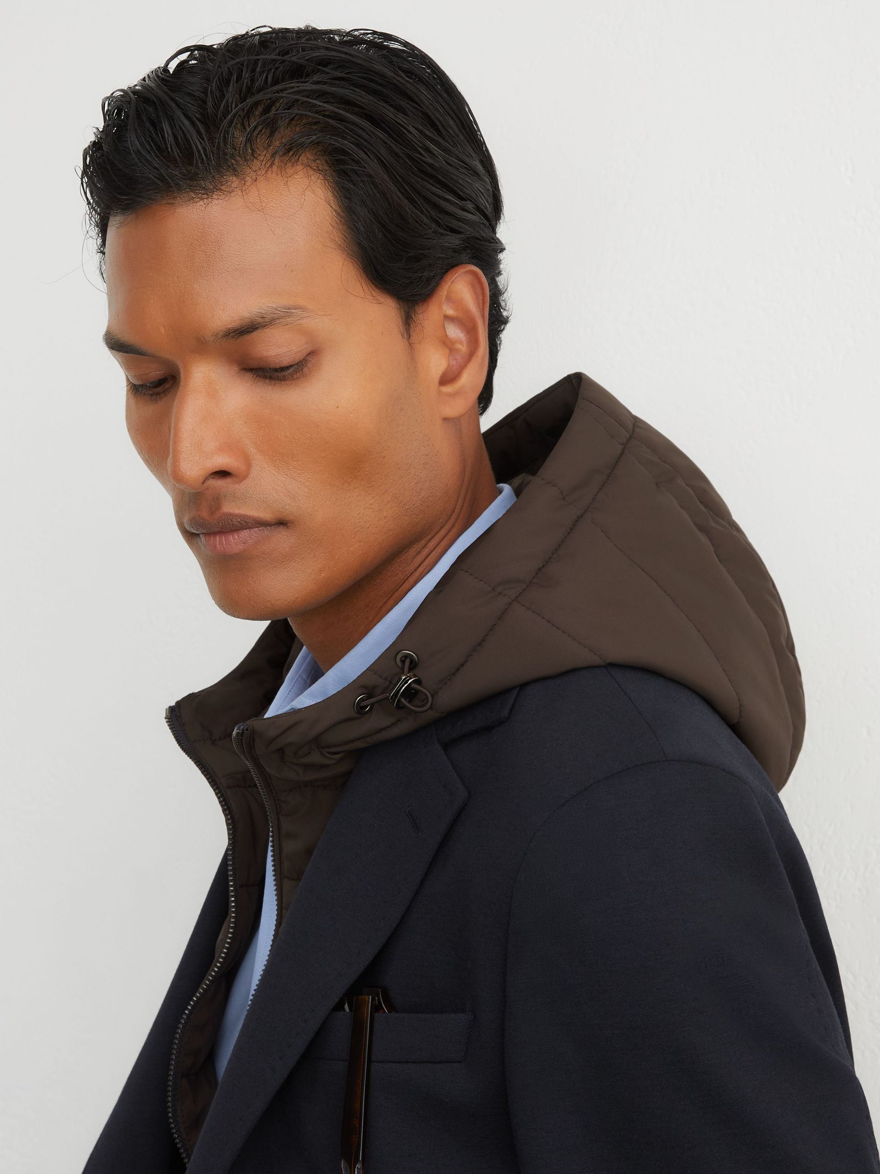 Tailored Fit R-Flex Gilet-Insert Single-Breasted Blazer in Navy/Brown - Image 10 of 11