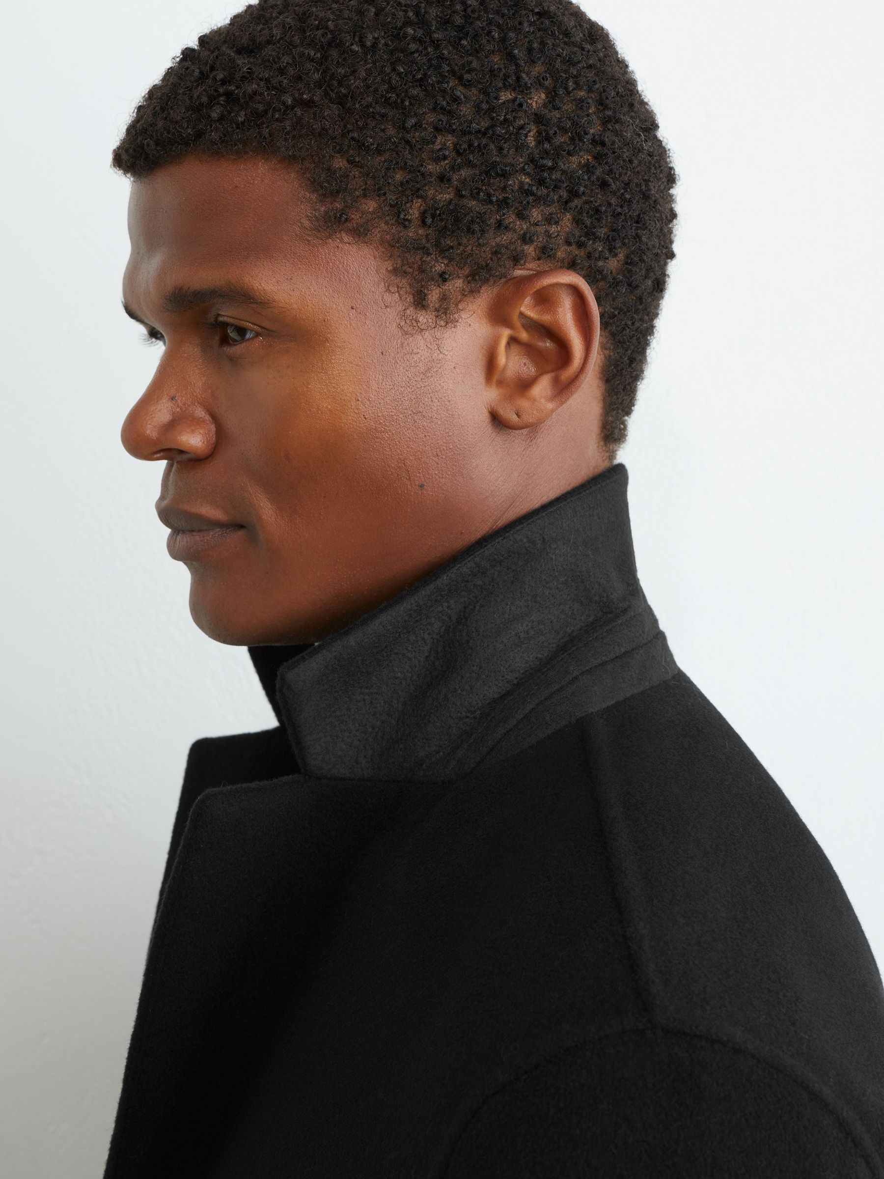 Wool-Blend Single-Breasted Epsom Coat in Black - Image 4 of 7