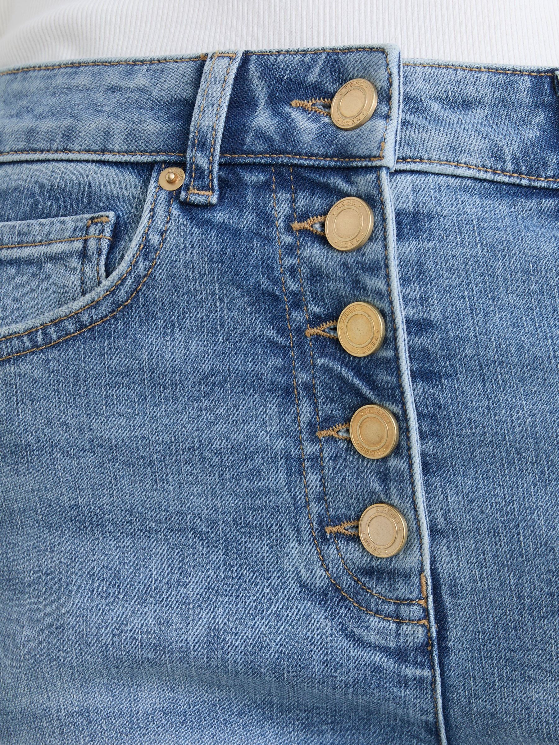 Petite Straight-Leg Cropped Jeans in Light Blue - Image 4 of 8