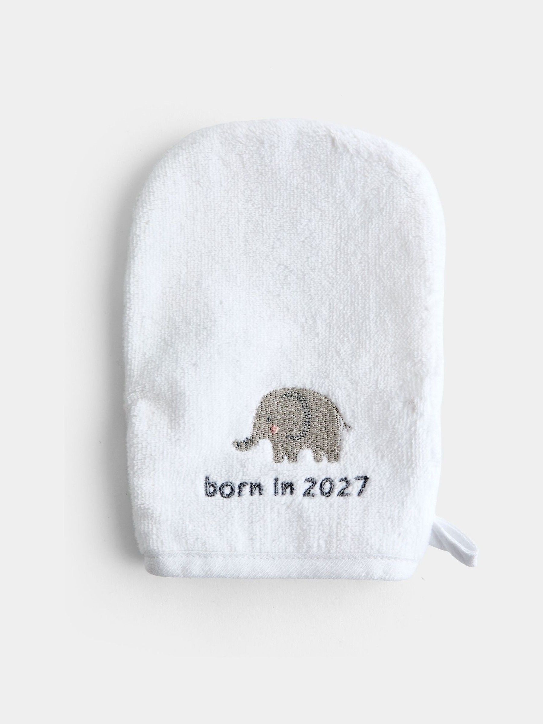 Light Grey Born in 2027 Hooded Towel & Wash Mitt - Image 4 of 6