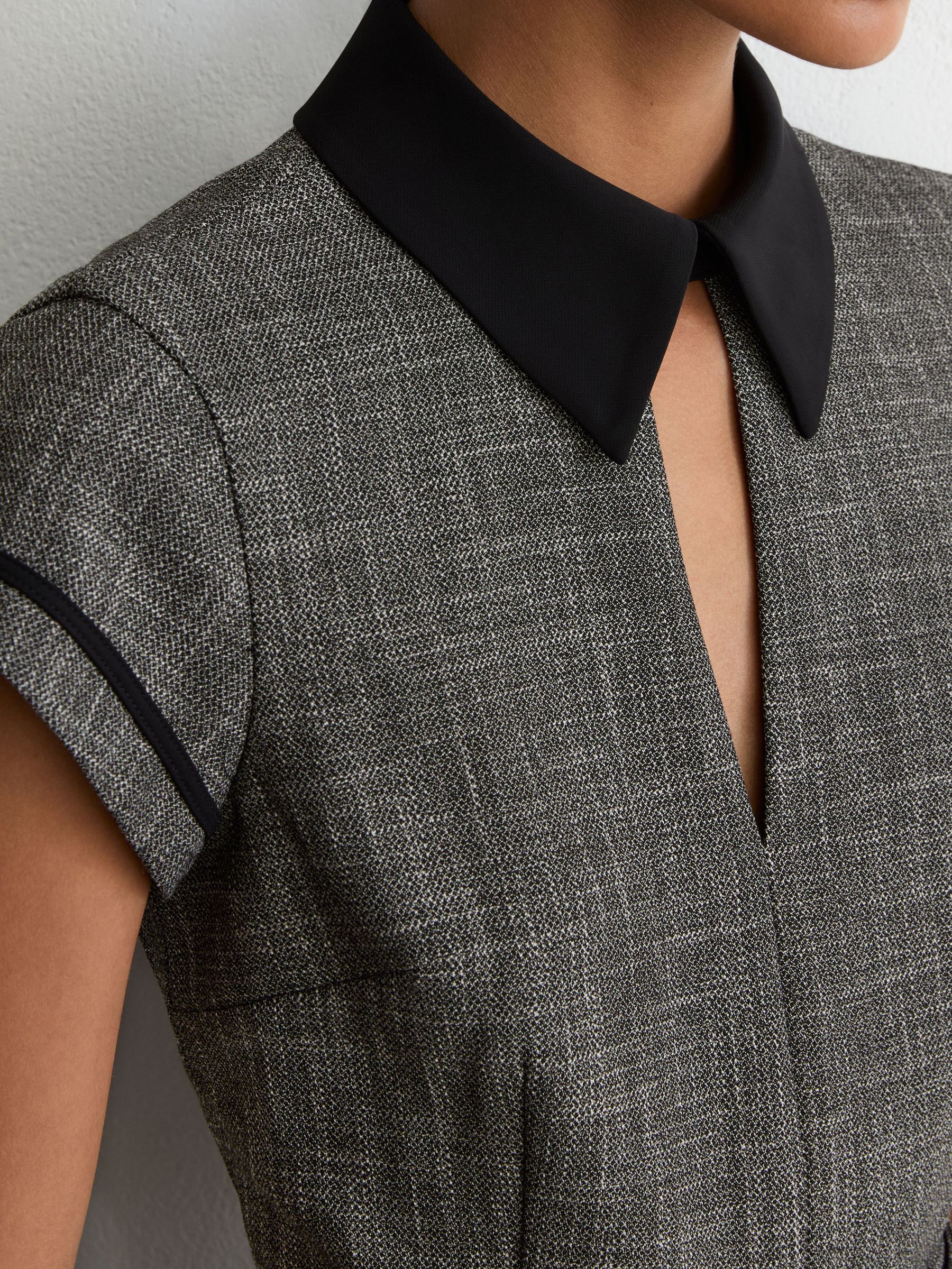 Collared Wide-Leg Belted Jumpsuit in Grey - Image 3 of 6