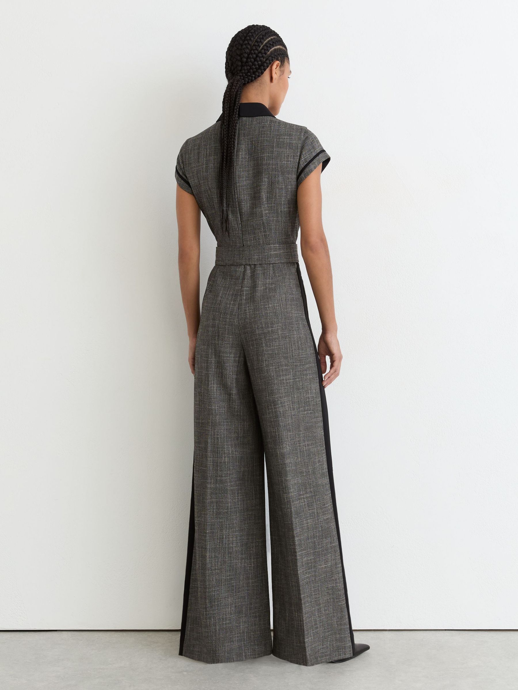 Collared Wide-Leg Belted Jumpsuit in Grey - Image 5 of 6