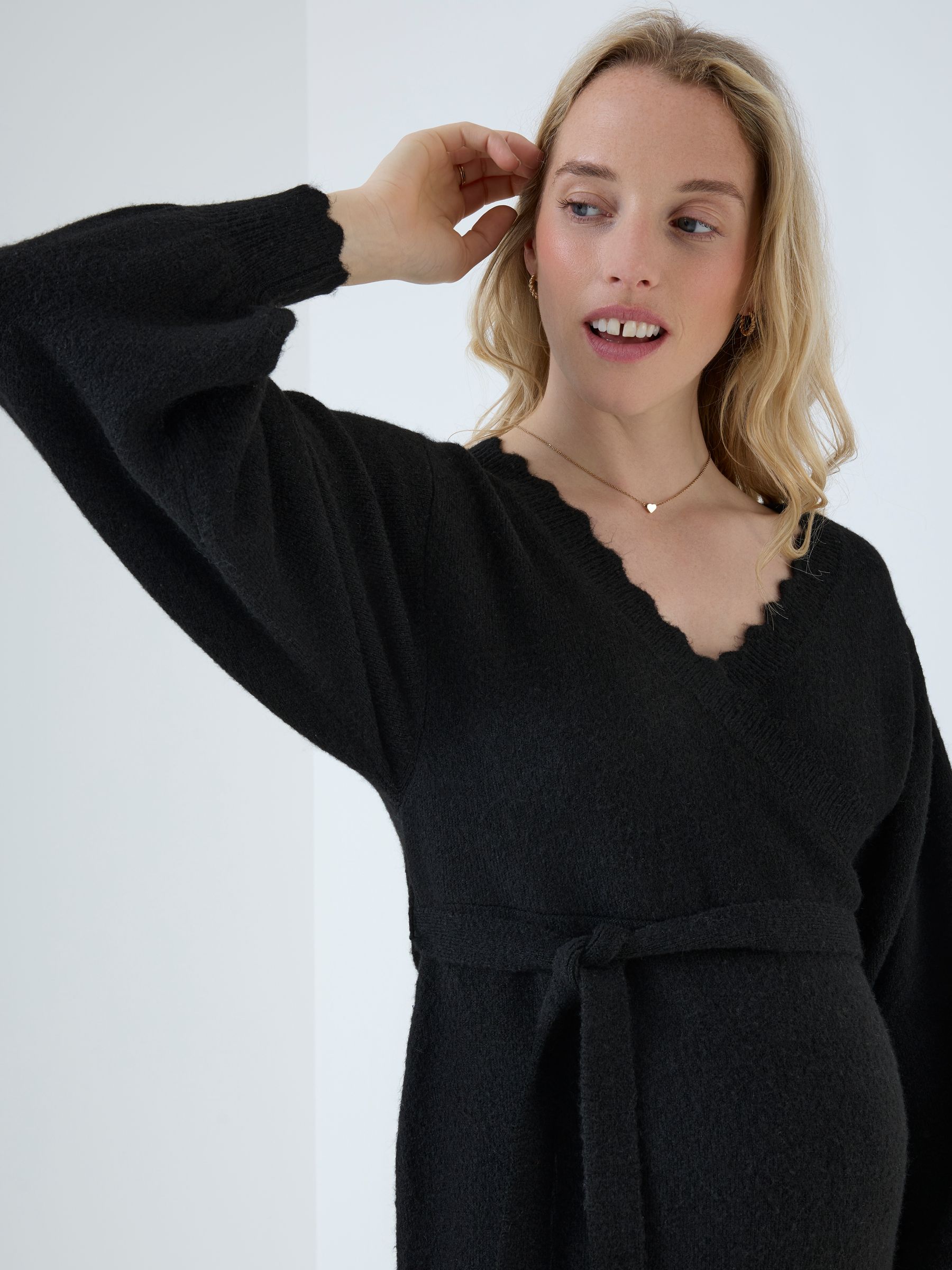 Black Blouson Sleeve Maternity Knitted Midi Dress - Image 4 of 4