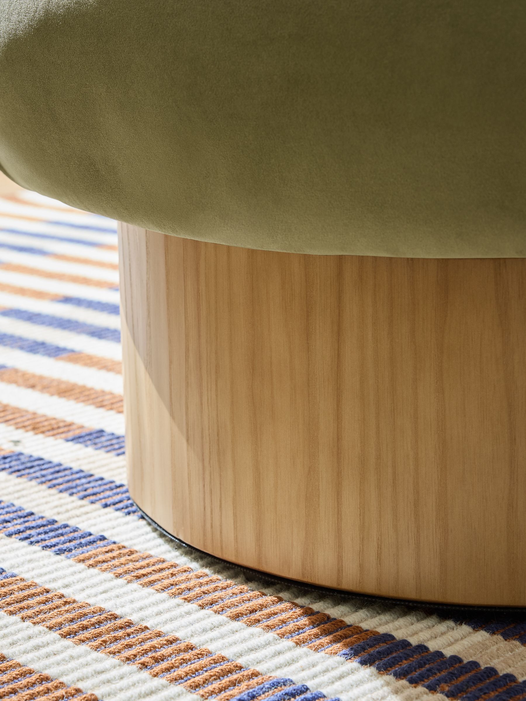 Novara Storage Footstool in Fern Green Velvet - Image 2 of 5