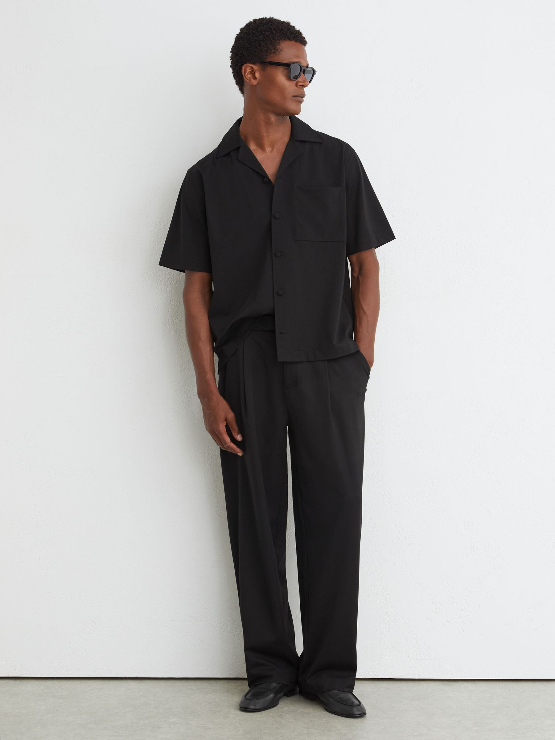 Cuban-Collar Short-Sleeve Shirt in Black - Image 3 of 6