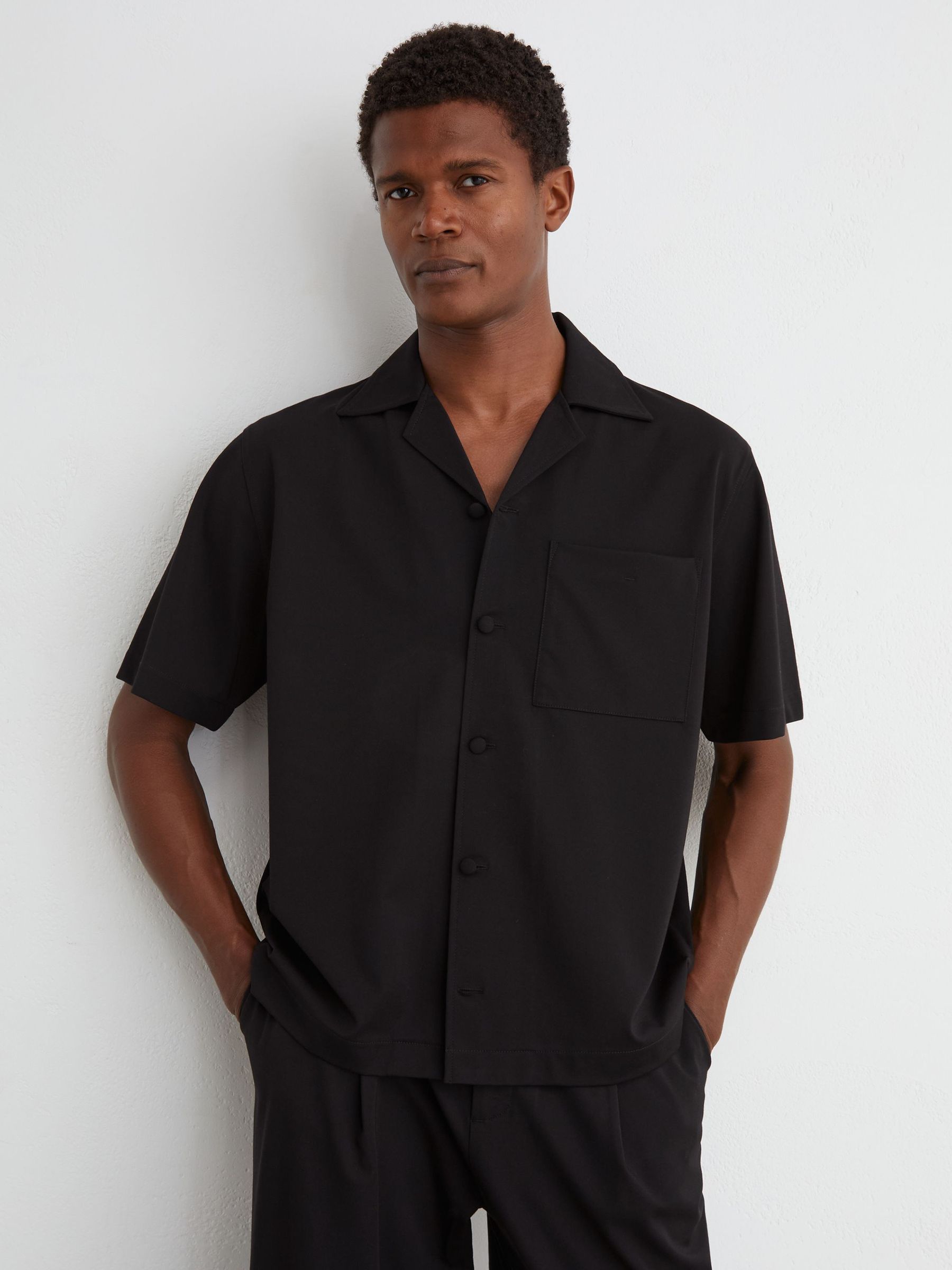Cuban-Collar Short-Sleeve Shirt in Black - Image 4 of 6