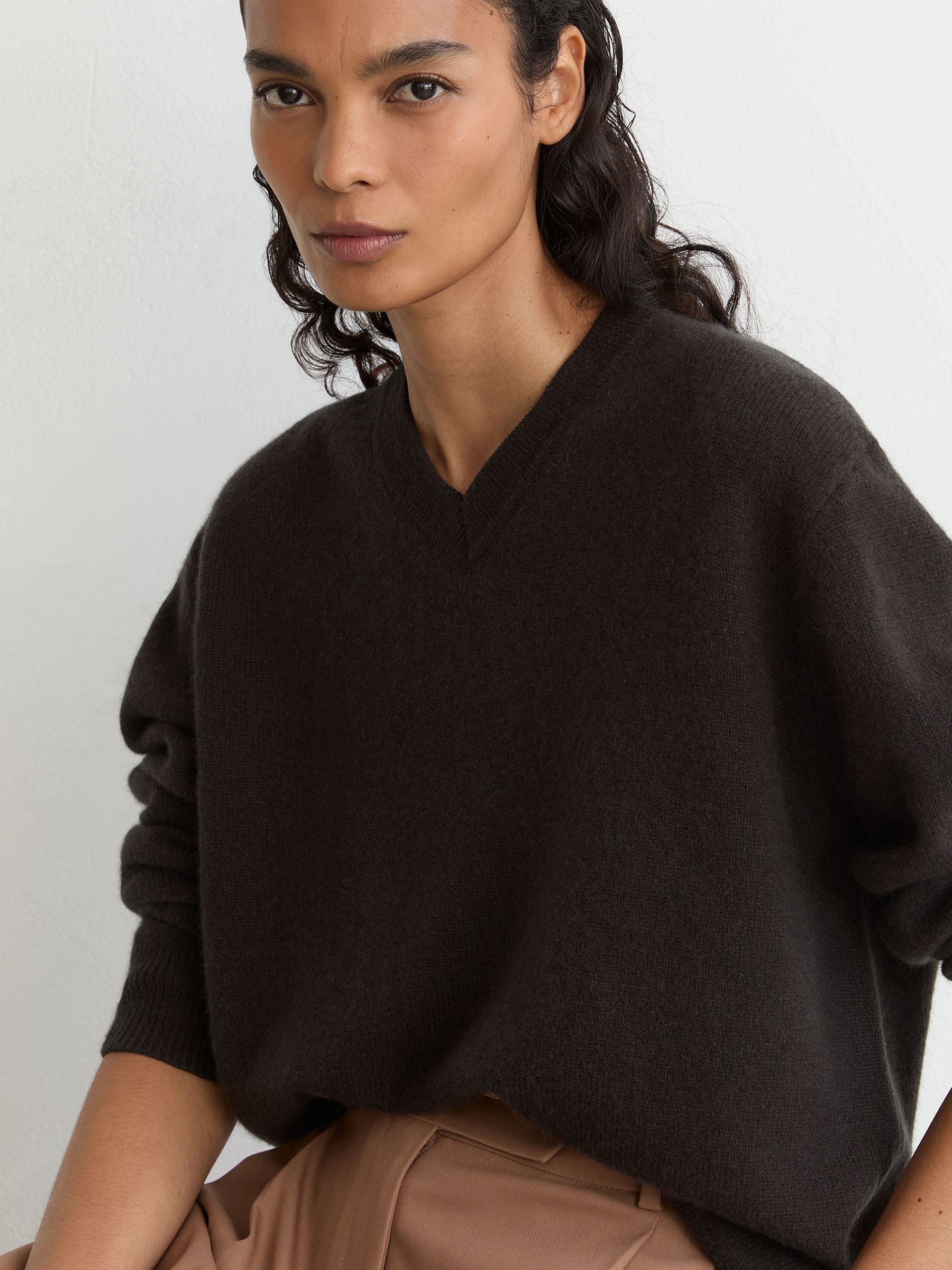 100% Cashmere V-Neck Jumper in Grape Burgundy - Image 1 of 6