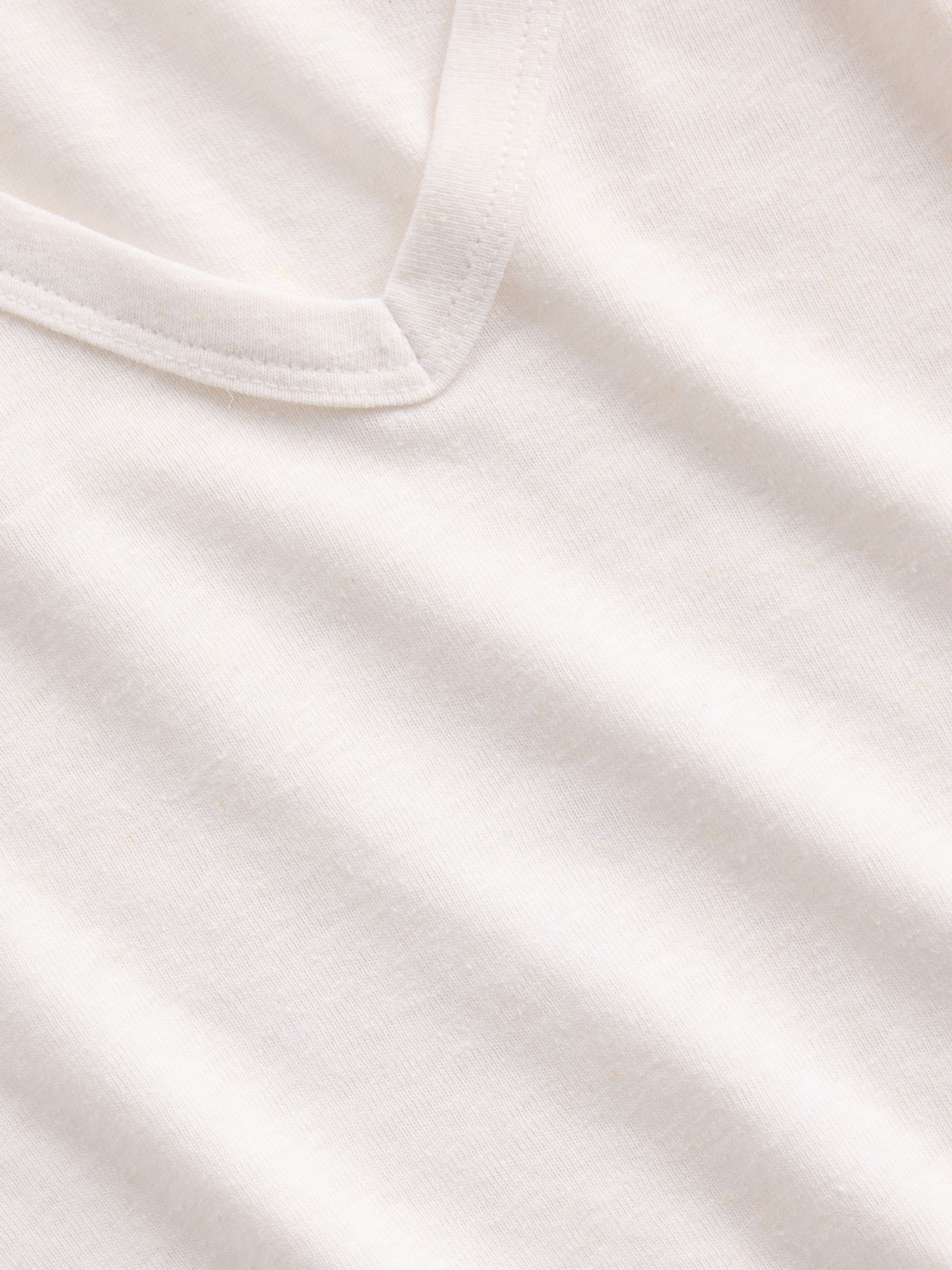 White Linen-Blend Relaxed V-Neck T-Shirt - Image 4 of 4