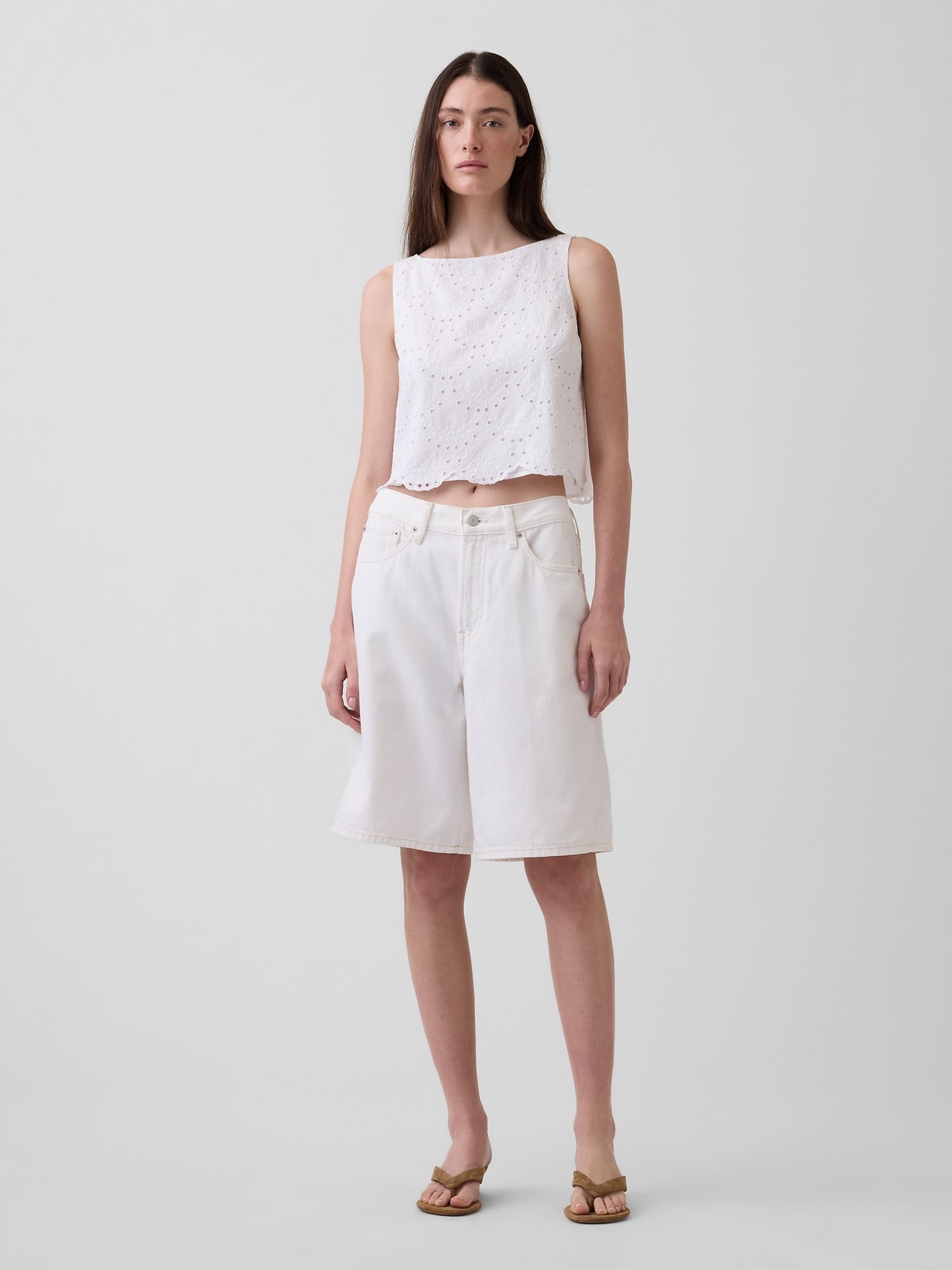 White Eyelet Crop Shell Vest - Image 3 of 4