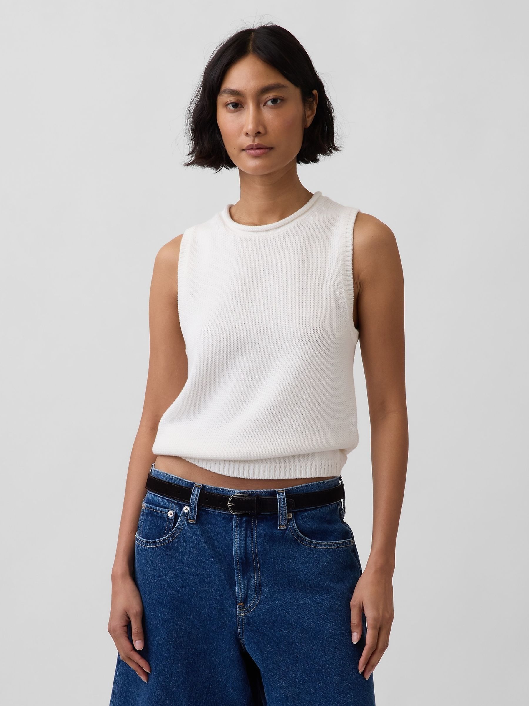 White Knitted Vest - Image 1 of 4