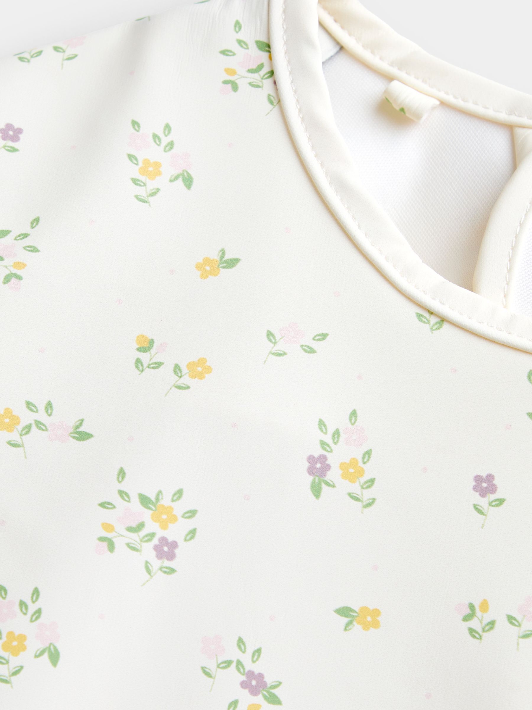 Yellow Florals 2-Pack Sleeve Bib Set - Image 7 of 7
