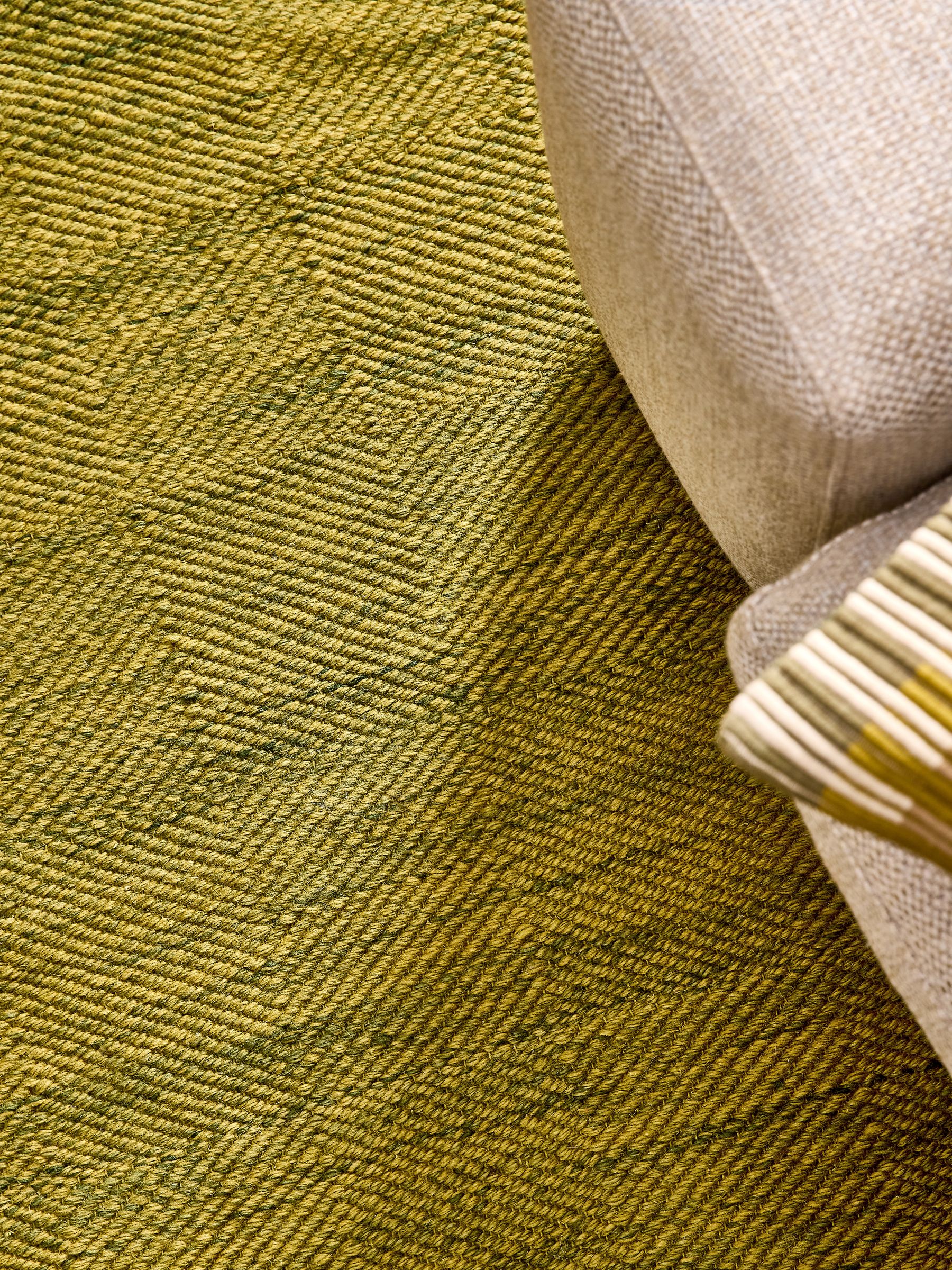 Feros Wool Rug in Yellow - Image 3 of 5