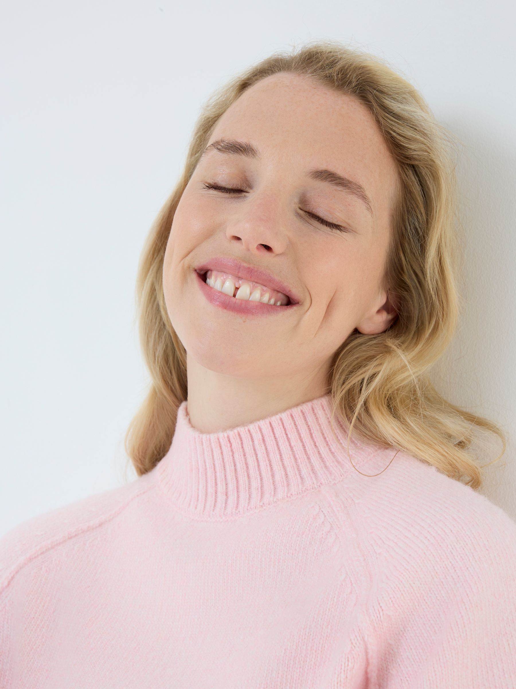 Light Pink Turtle Neck Maternity Jumper - Image 6 of 6 Light Pink Turtle Neck Maternity Jumper - Image 6 of 6