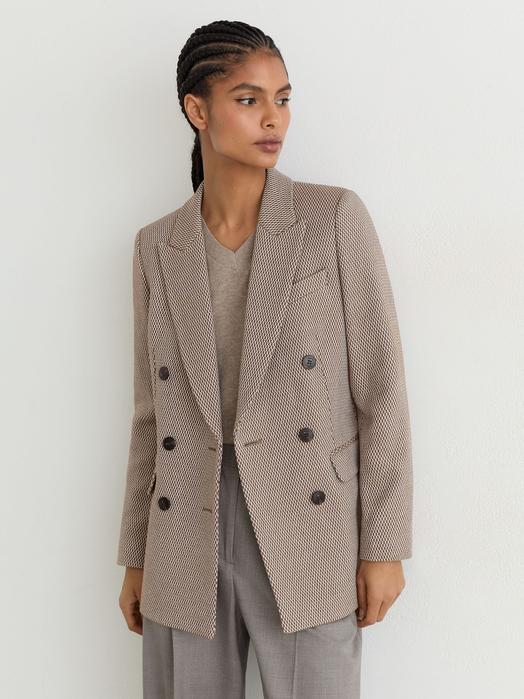 Zweireihiger Blazer aus strukturiertem Wollmischgewebe in Taupe-Neutral - Bild 4 von 9