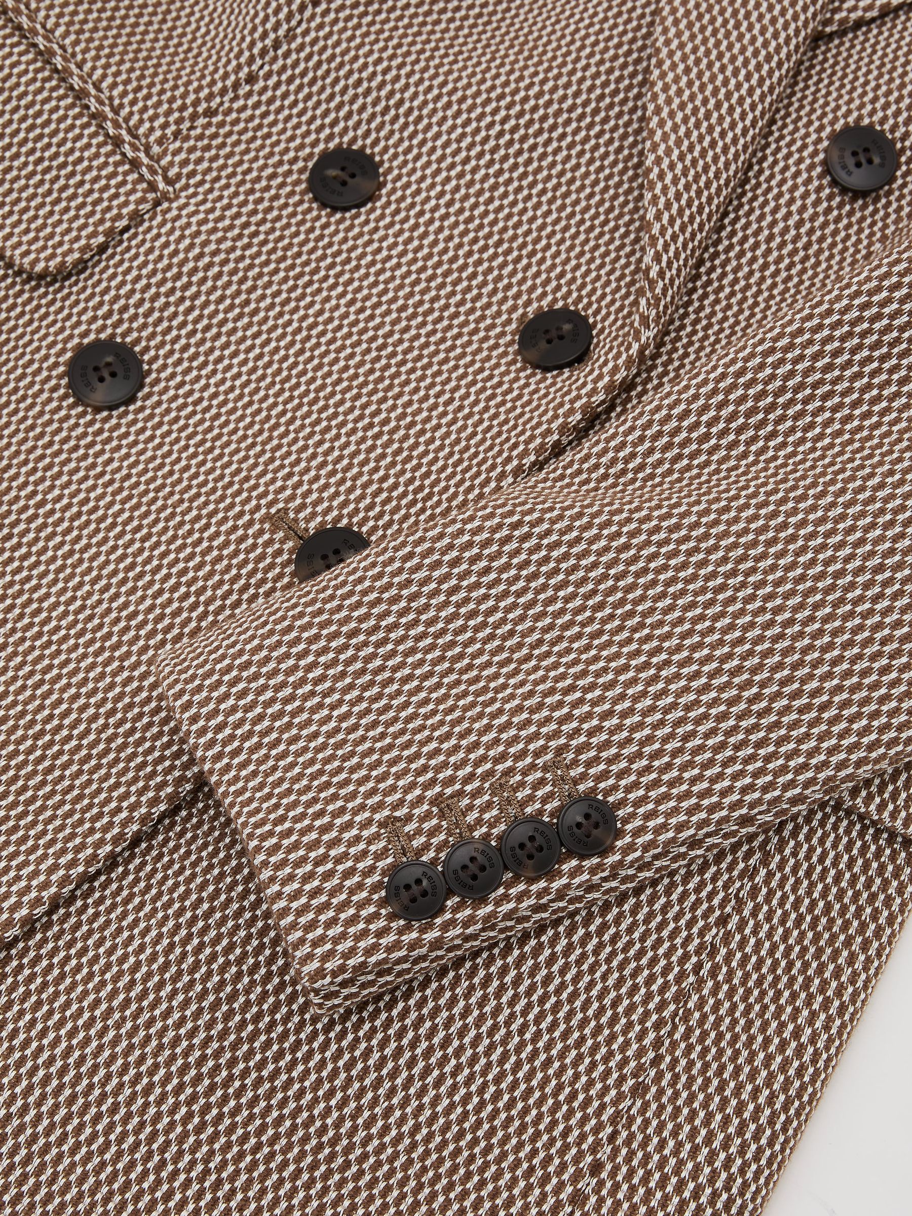 Zweireihiger Blazer aus strukturiertem Wollmischgewebe in Taupe-Neutral - Bild 9 von 9