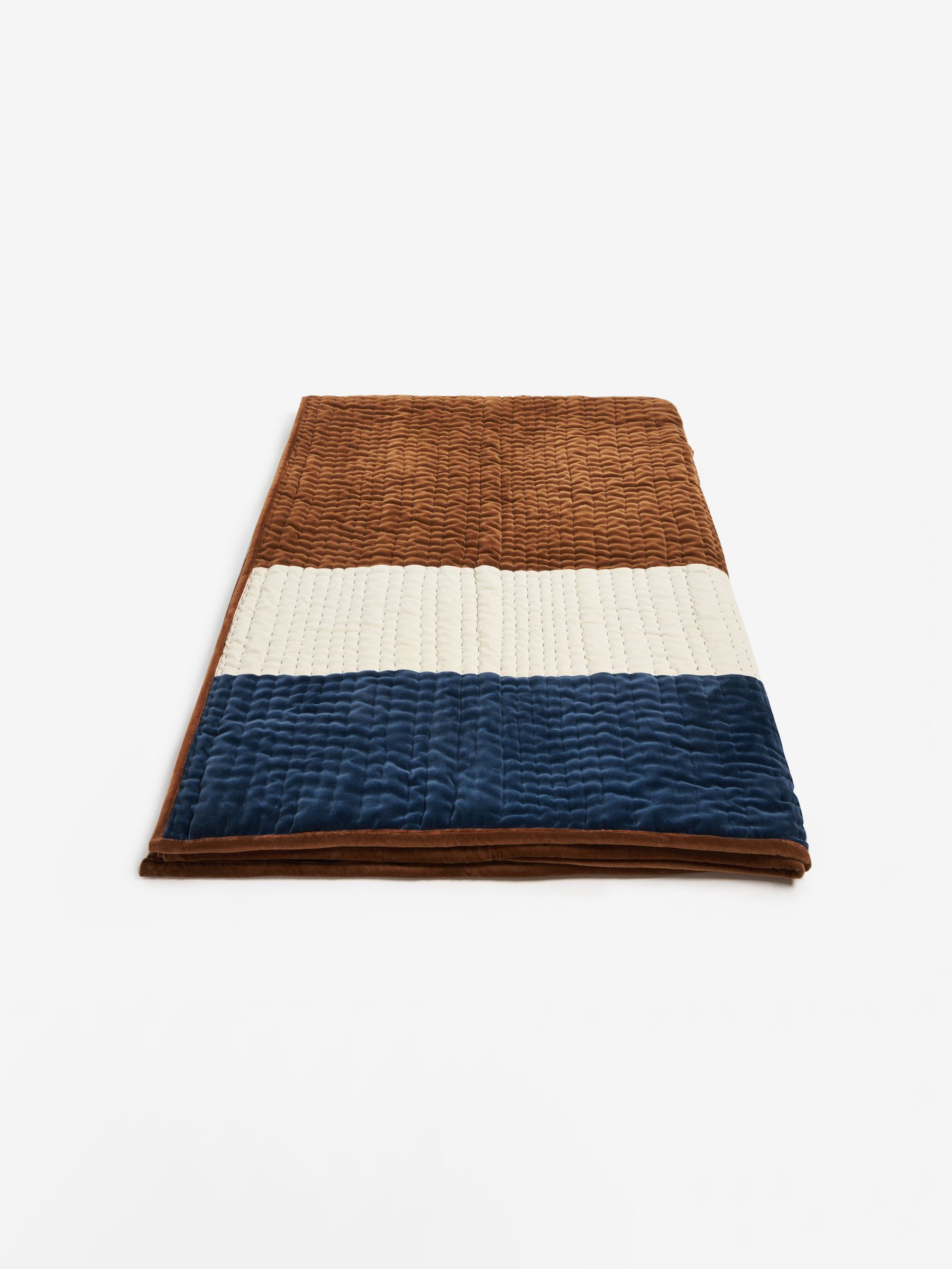 Zetta Patchwork Stripe Cotton Velvet Quilted Bedspread in Blue - Image 4 of 5