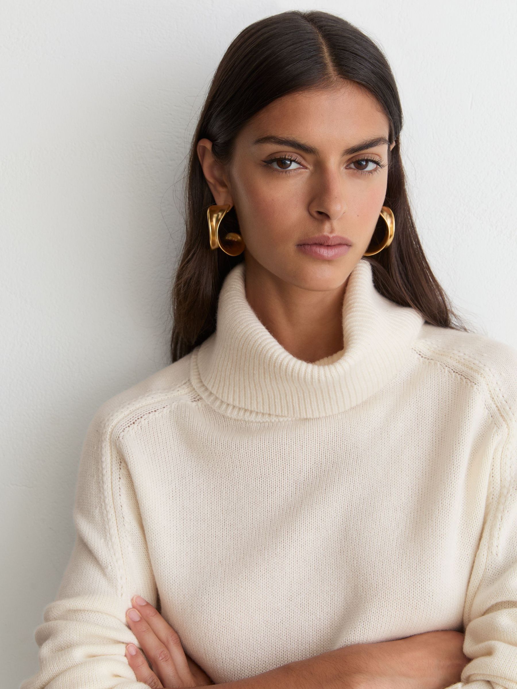 Wool-Cashmere Roll-Neck Jumper in Ivory - Image 5 of 7