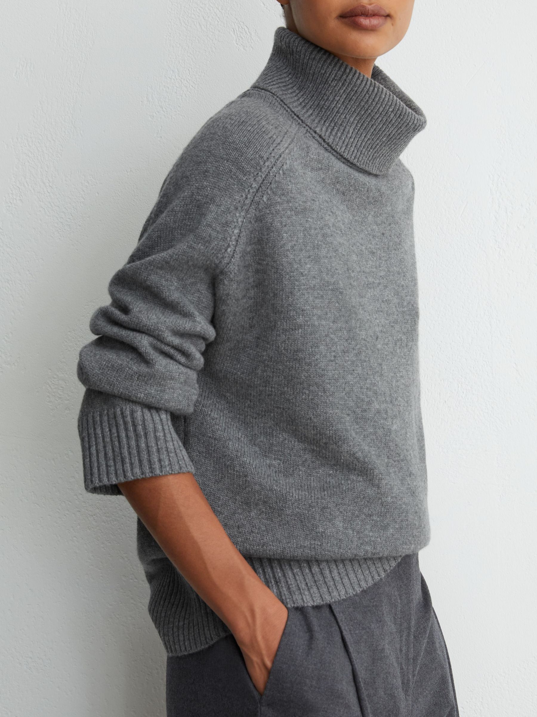 Wool-Cashmere Roll-Neck Jumper in Grey - Image 6 of 7