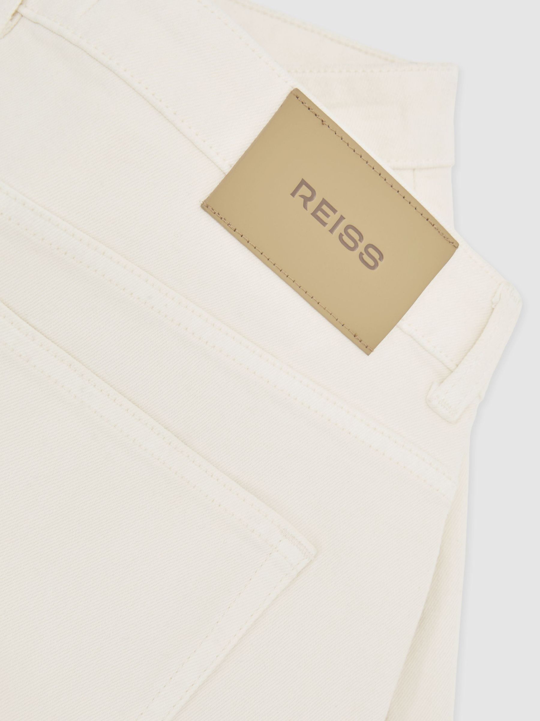 Relaxed-Fit Cropped Jeans in White - Image 6 of 6