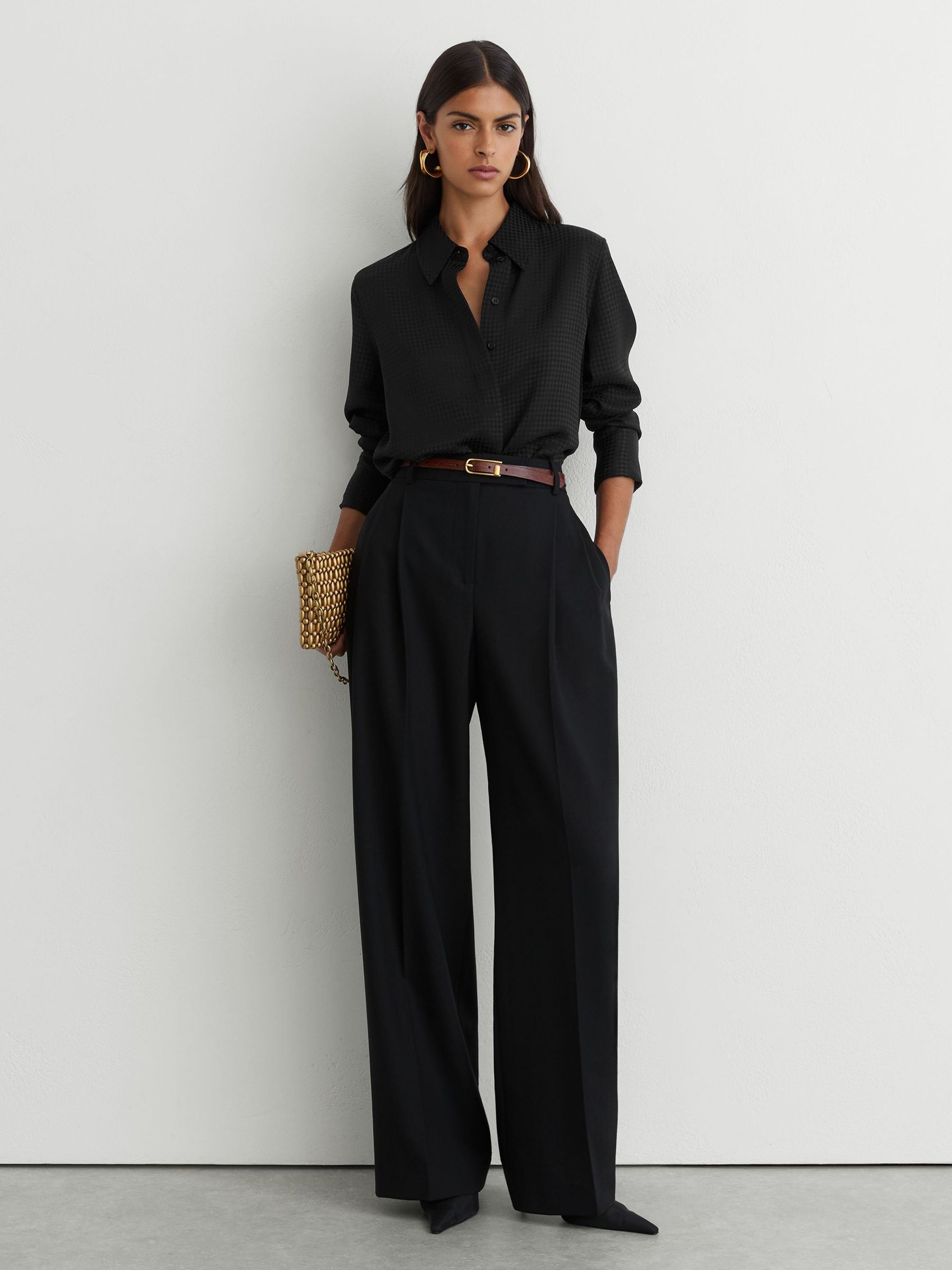 Houndstooth-Check Jacquard Shirt in Black - Image 5 of 7