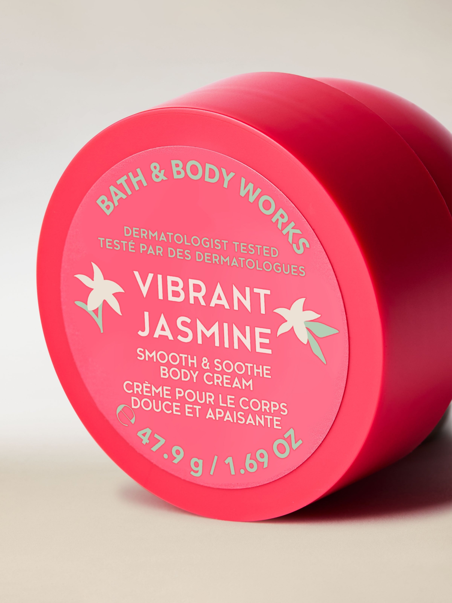 Vibrant Jasmine Travel Size Smooth & Soothe Body Cream 75ml - Image 2 of 4