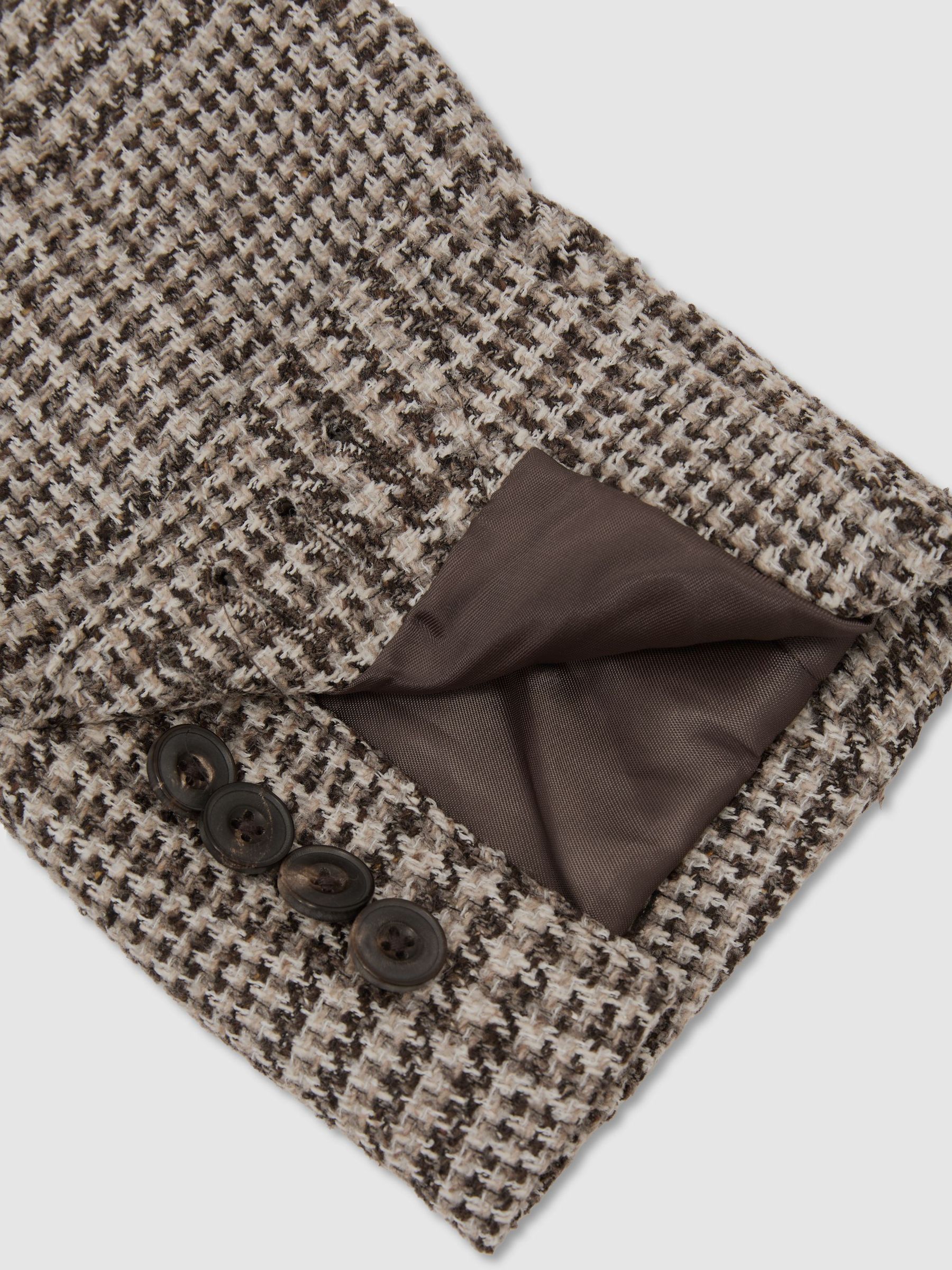 Classic Fit Wool-Blend Houndstooth Single-Breasted Blazer in Brown/White - Image 6 of 7
