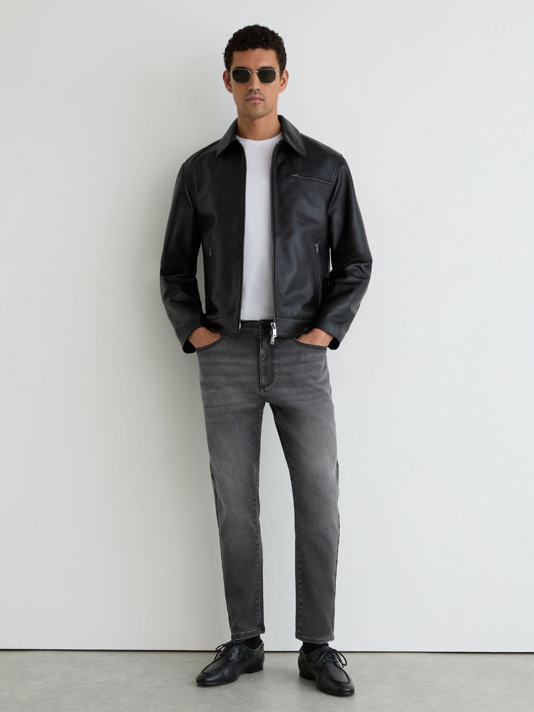 Jeans in Washed Black - Image 1 of 6