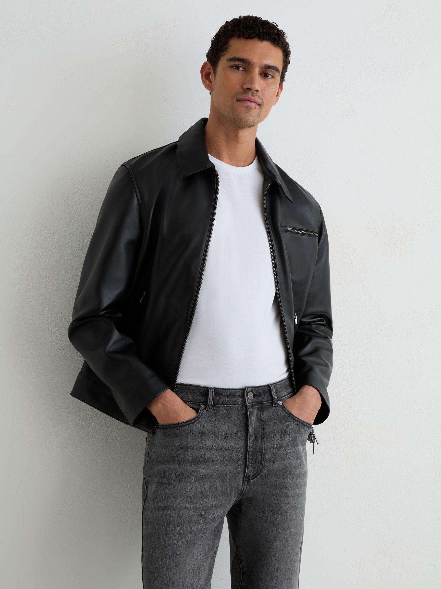 Jeans in Washed Black - Image 3 of 6