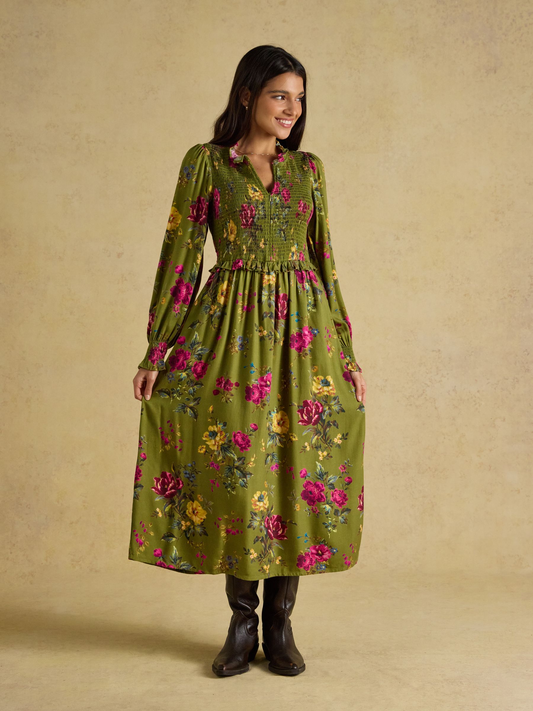 Emilie Green Floral Smocked Midi Dress - Image 5 of 8