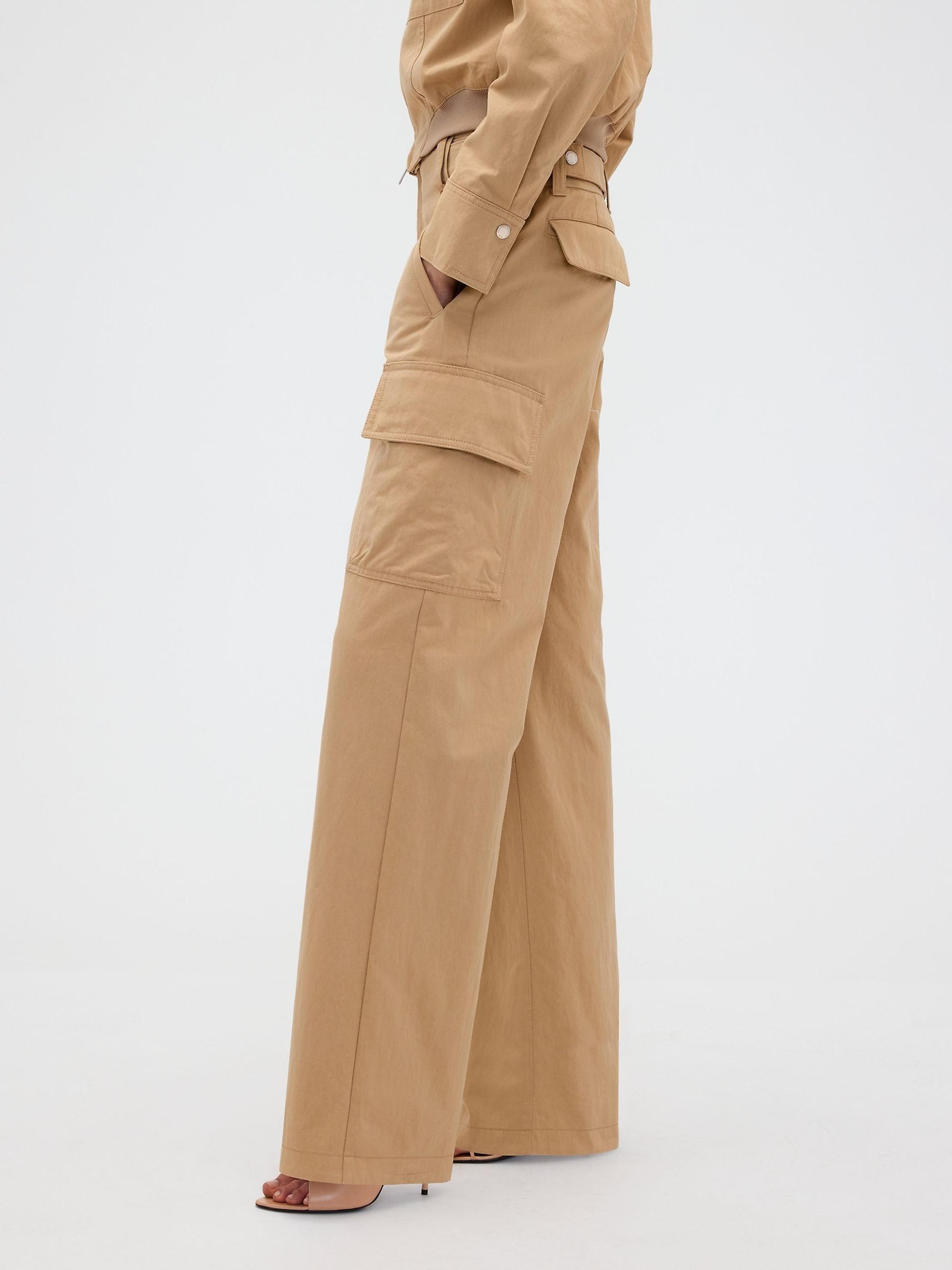 Gap x Victoria Beckham Beige High Waisted Cargo Trousers - Image 3 of 7