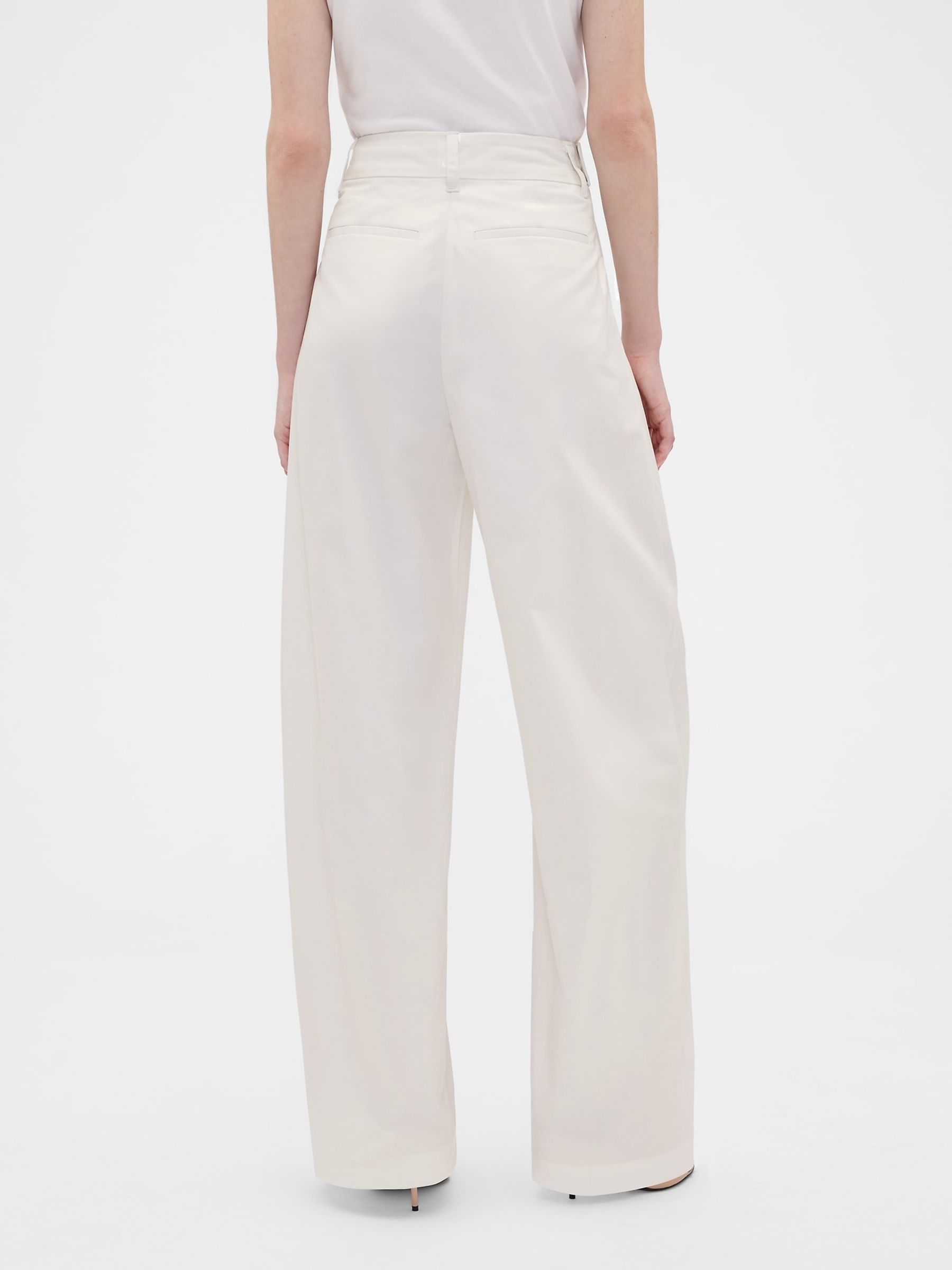 Gap x Victoria Beckham White High Waisted Pleated Arc Trousers | Gap