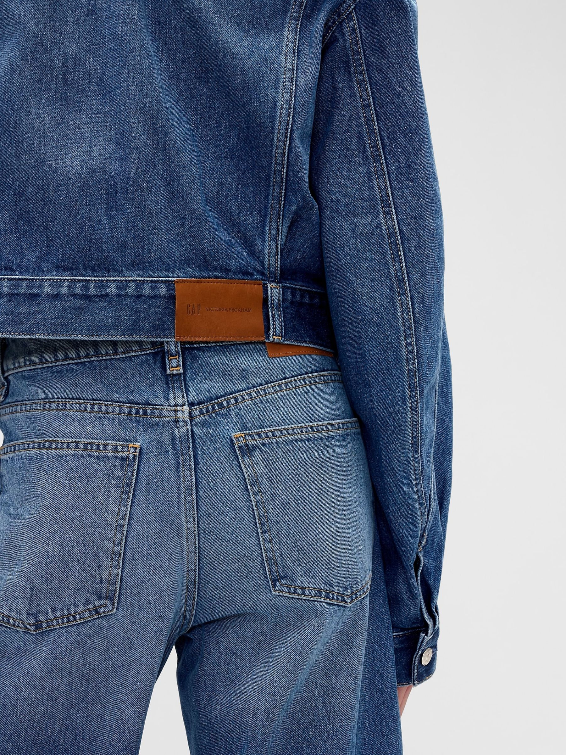 Gap x Victoria Beckham Mid Wash Blue Relaxed Crop Denim Jacket | Gap