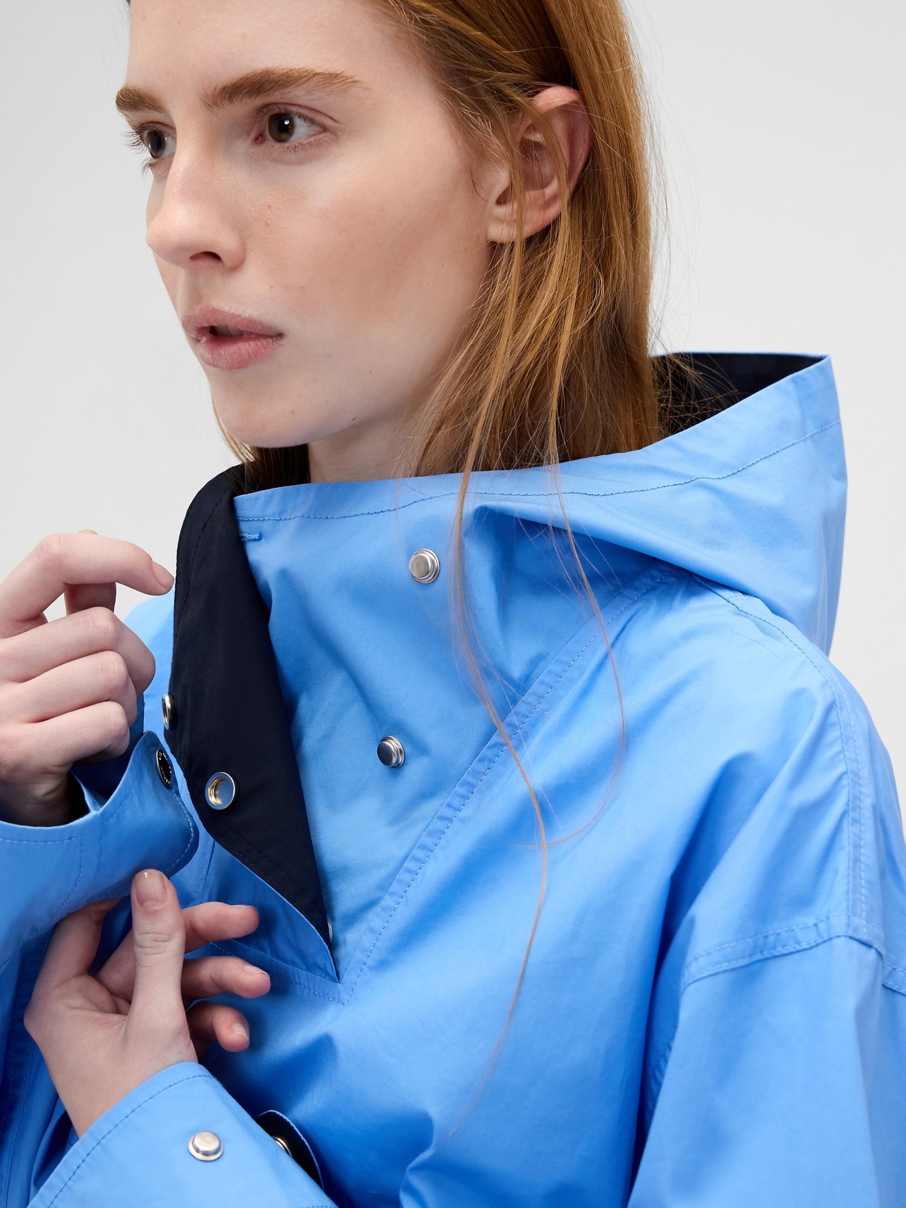 Gap x Victoria Beckham Blue Hooded Pullover Jacket - Image 5 of 7