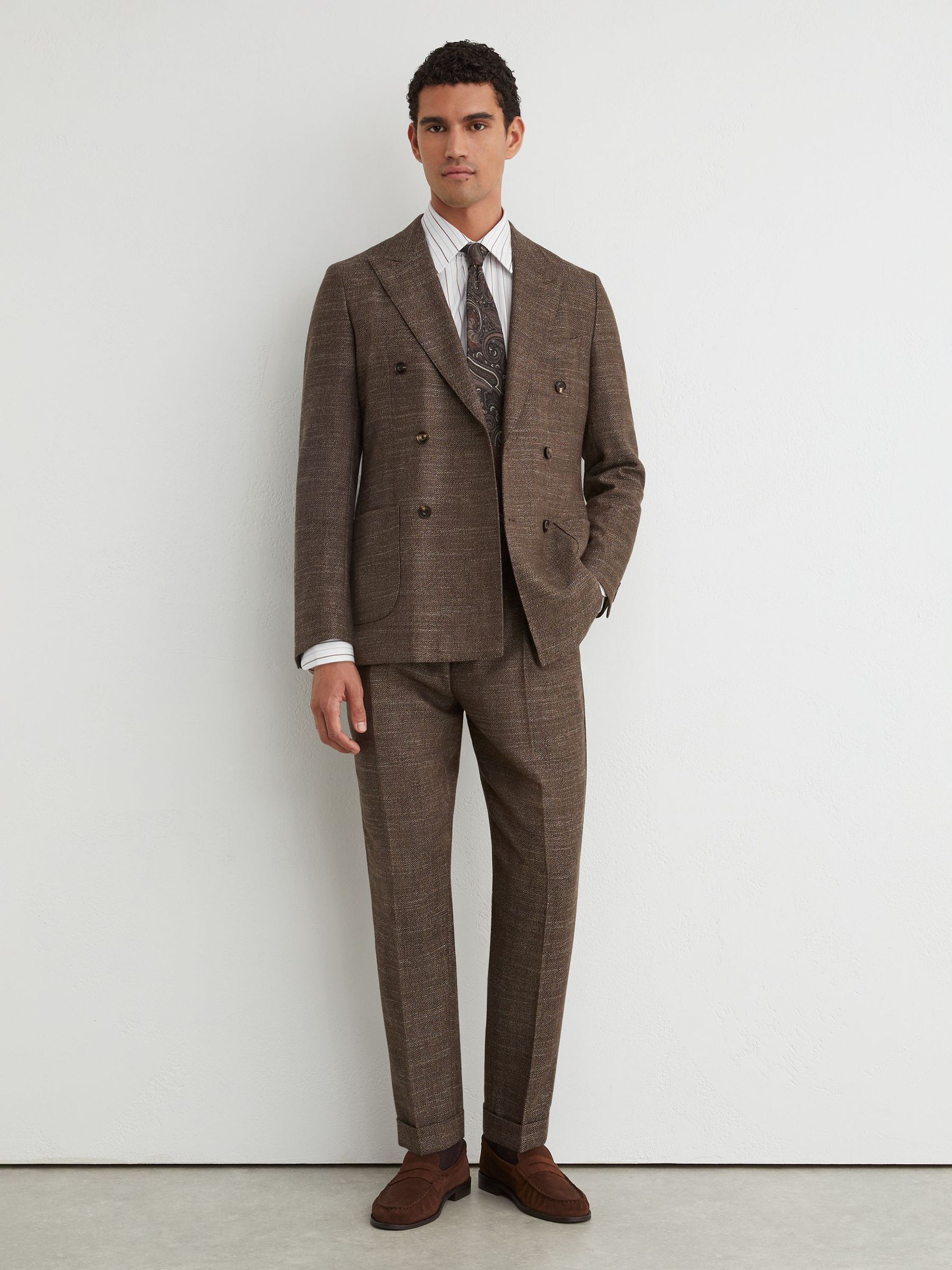 Cotton Pinstripe Spread-Collar Shirt Regular-Fit in White/Brown Stripe - Image 4 of 7