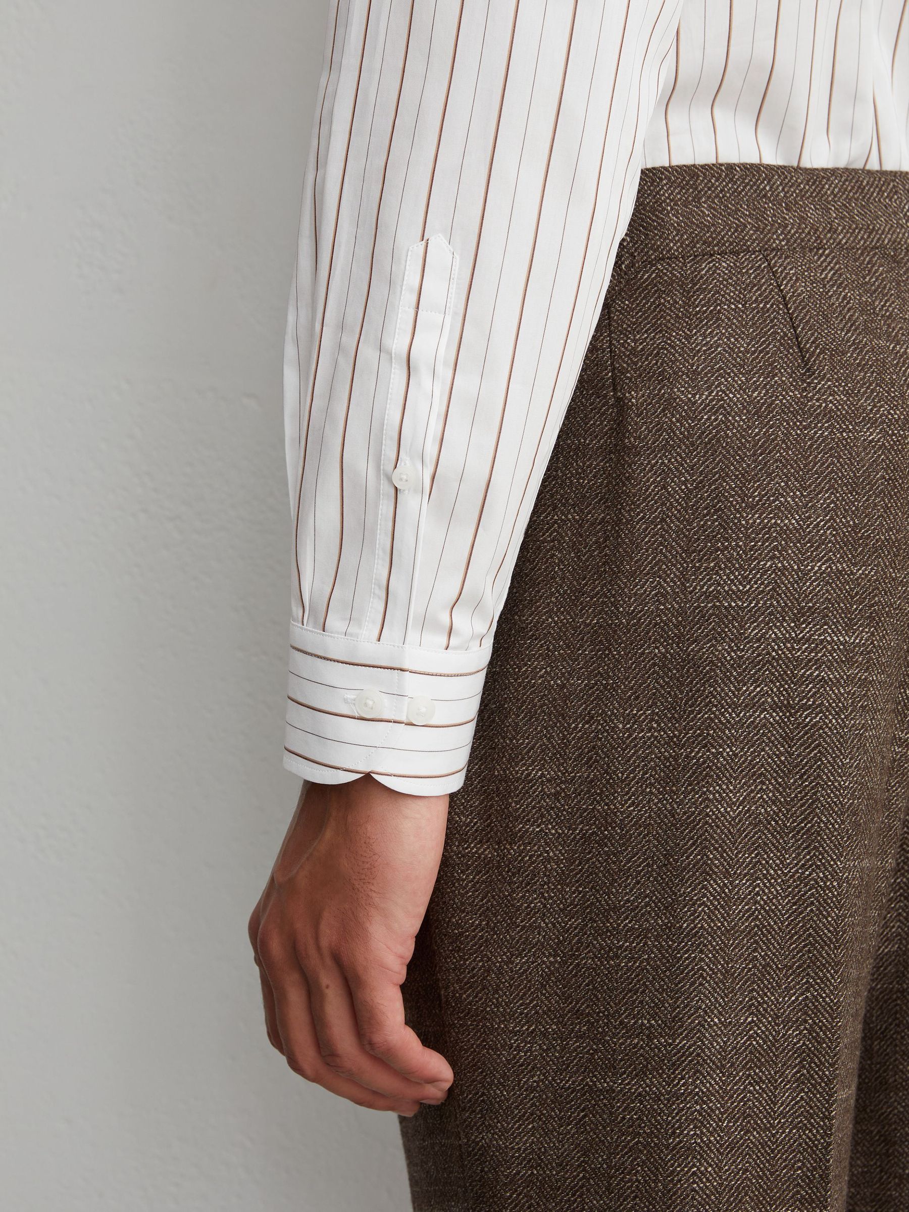 Cotton Pinstripe Spread-Collar Shirt Regular-Fit in White/Brown Stripe - Image 6 of 7