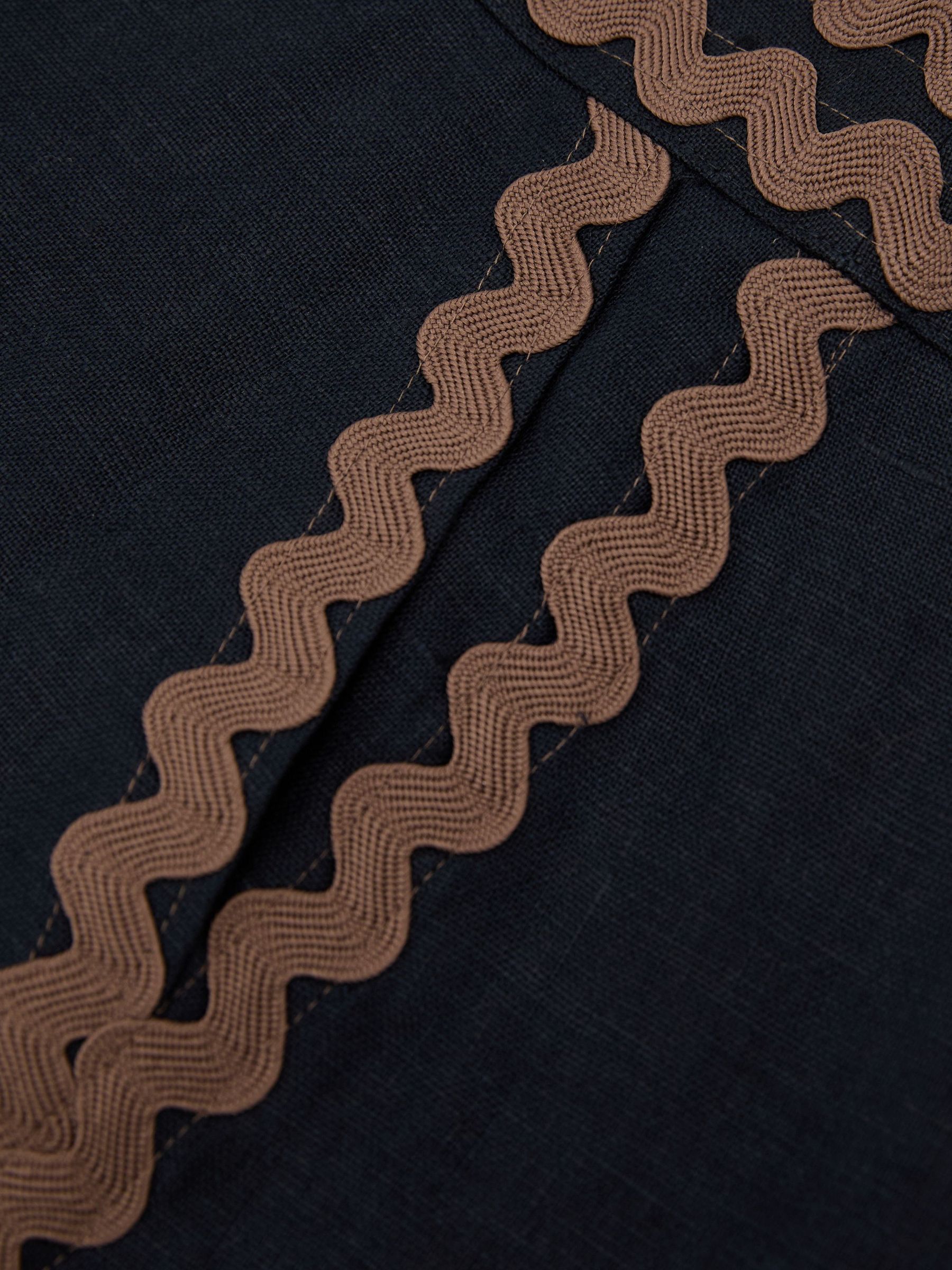 Linen Wave-Trim Mini Skirt in Navy/Brown - Image 8 of 8