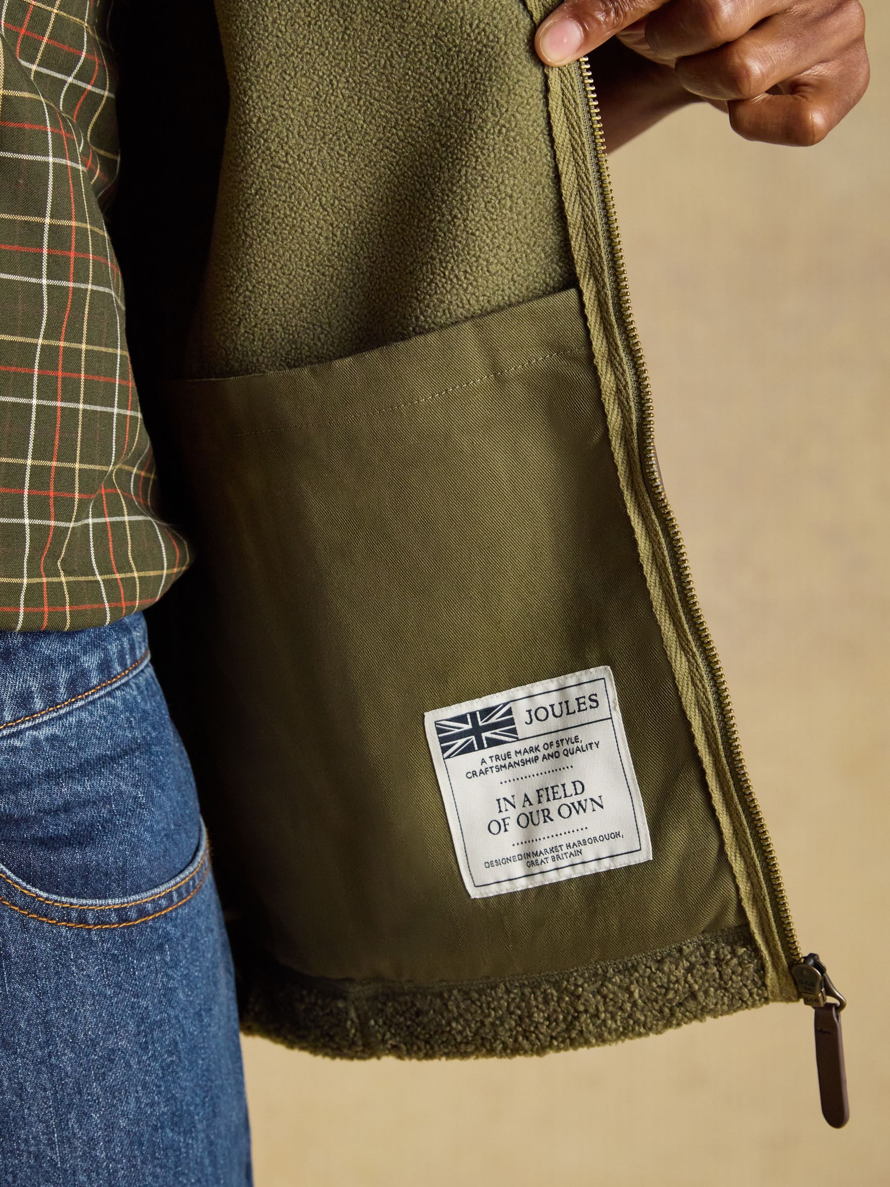 Green Heritage Borg Fleece Gilet - Image 10 of 11