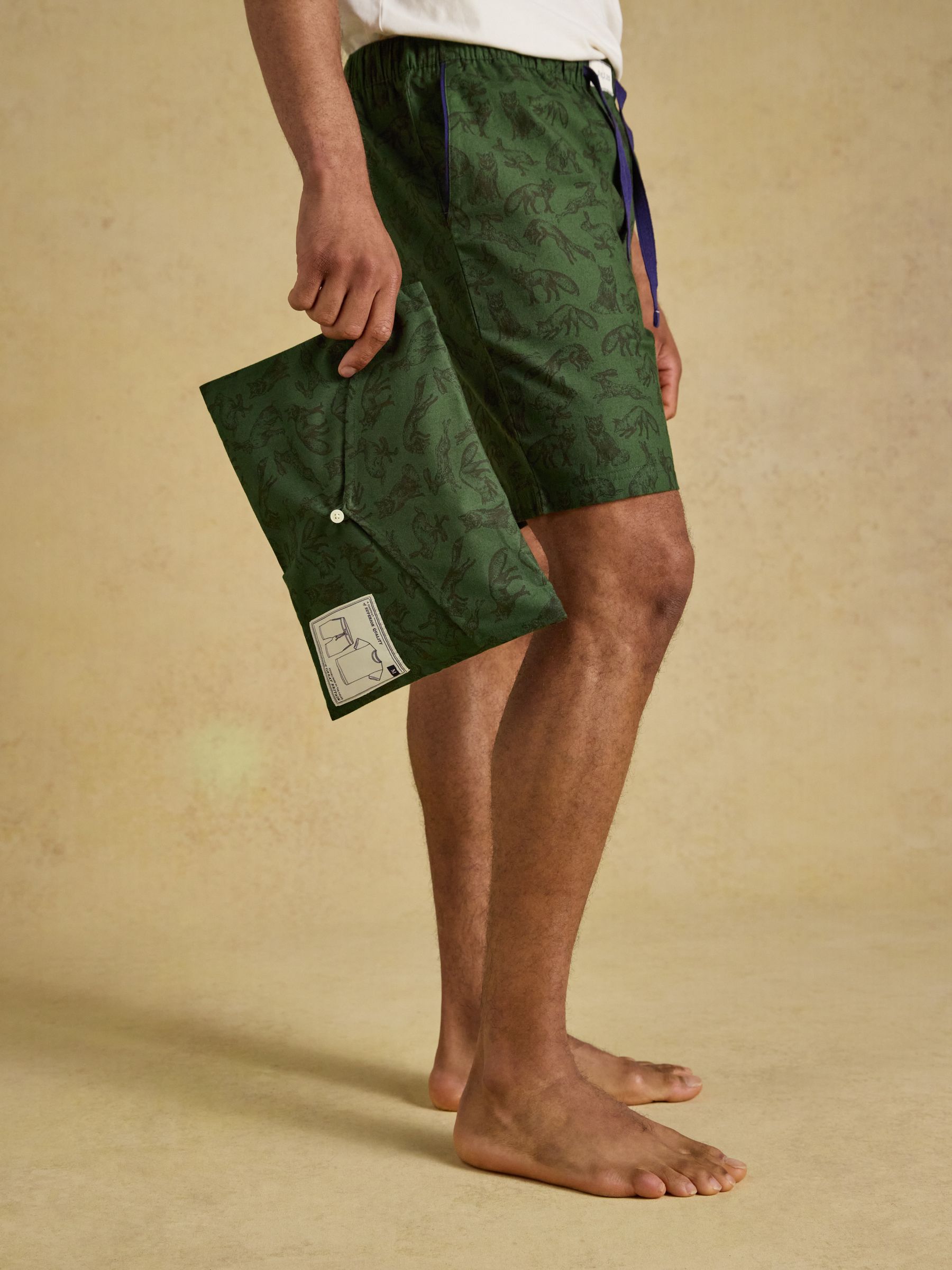 Dozer Green & Ecru Short Pyjama Set - Image 10 of 13