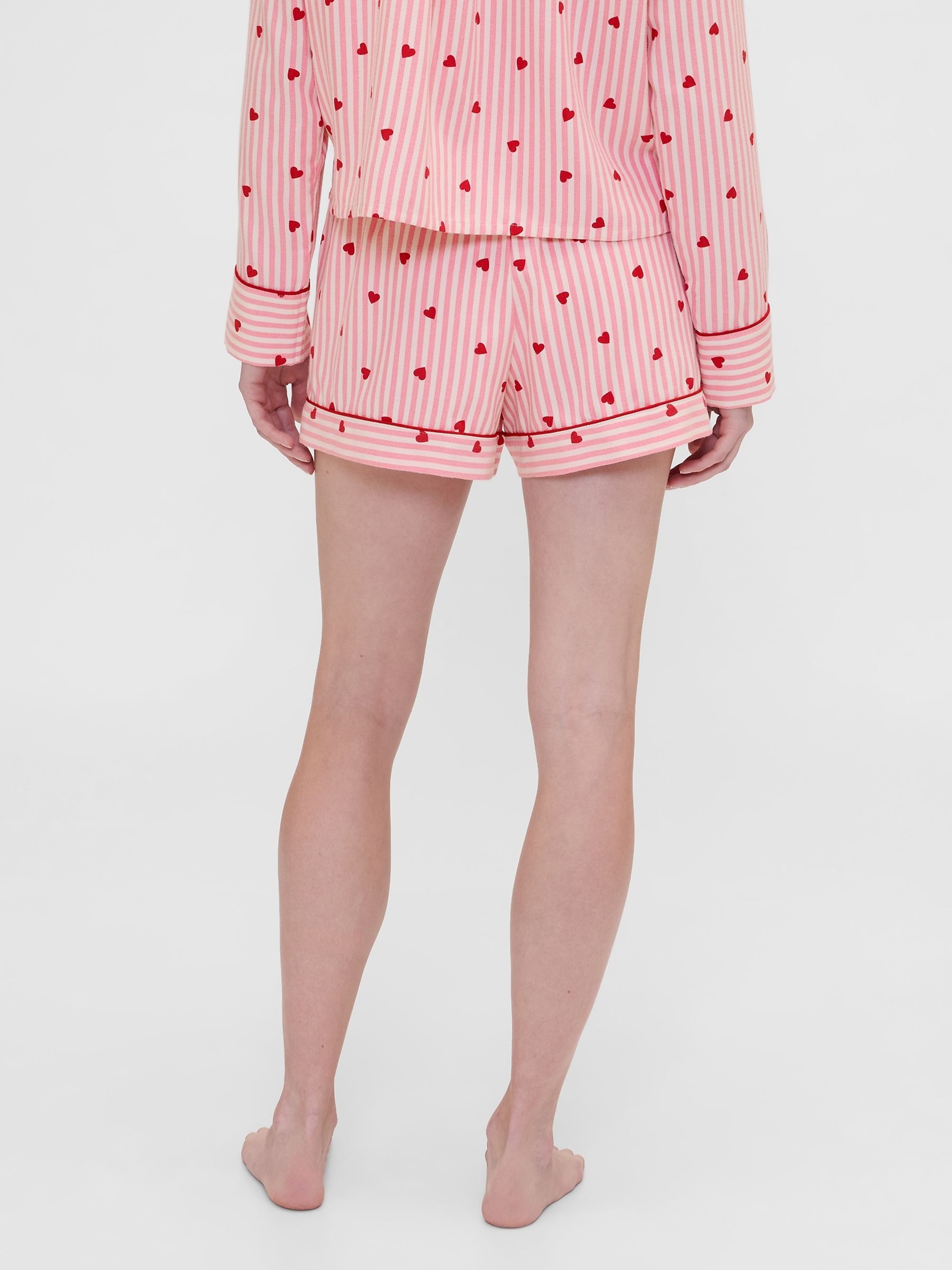 Gap X Summer Fridays Pink/Red Flannel Hearts Pyjama Shorts - Image 2 of 7