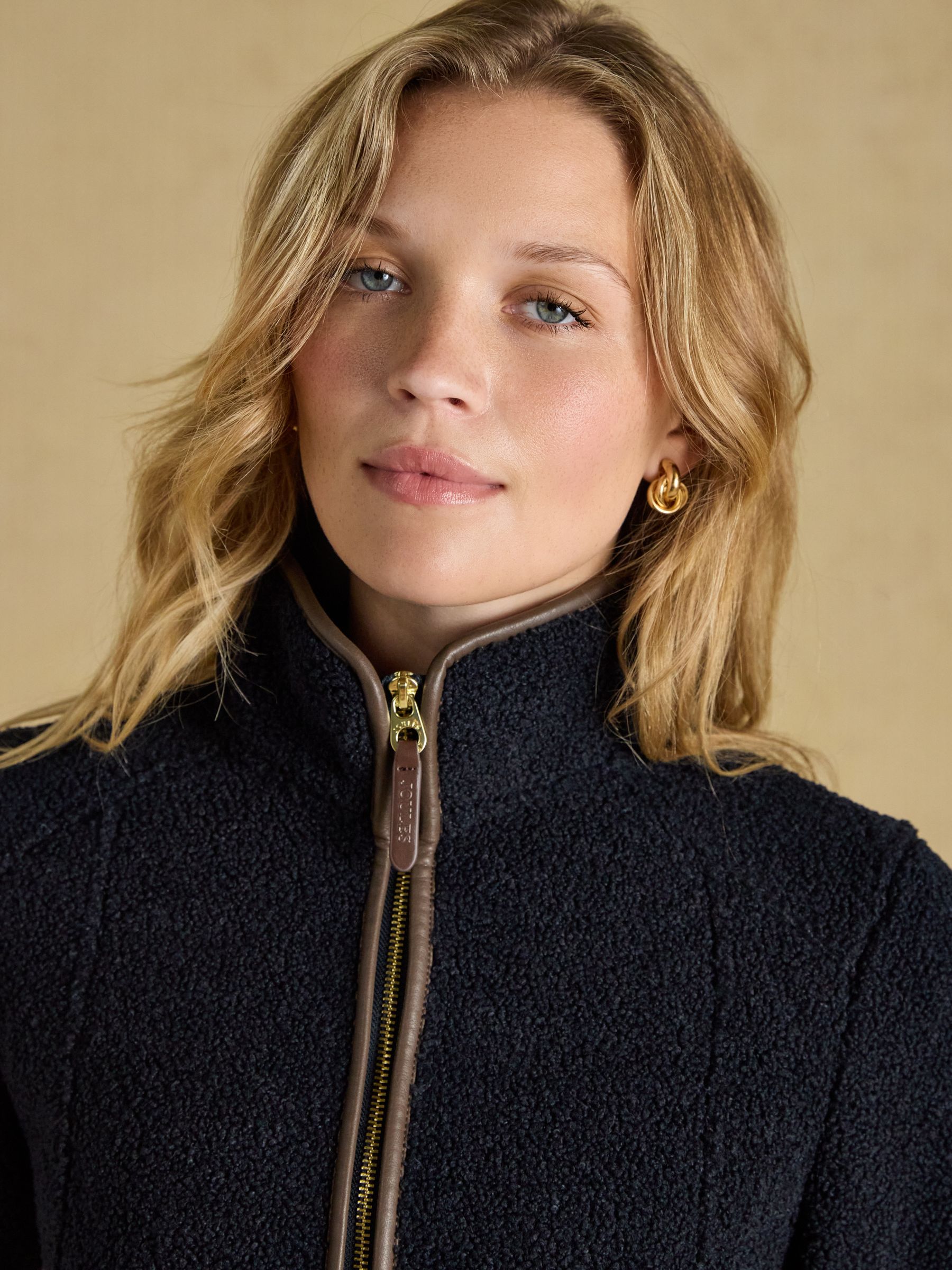 Heritage Navy Regular Zip Through Borg Fleece - Image 4 of 10